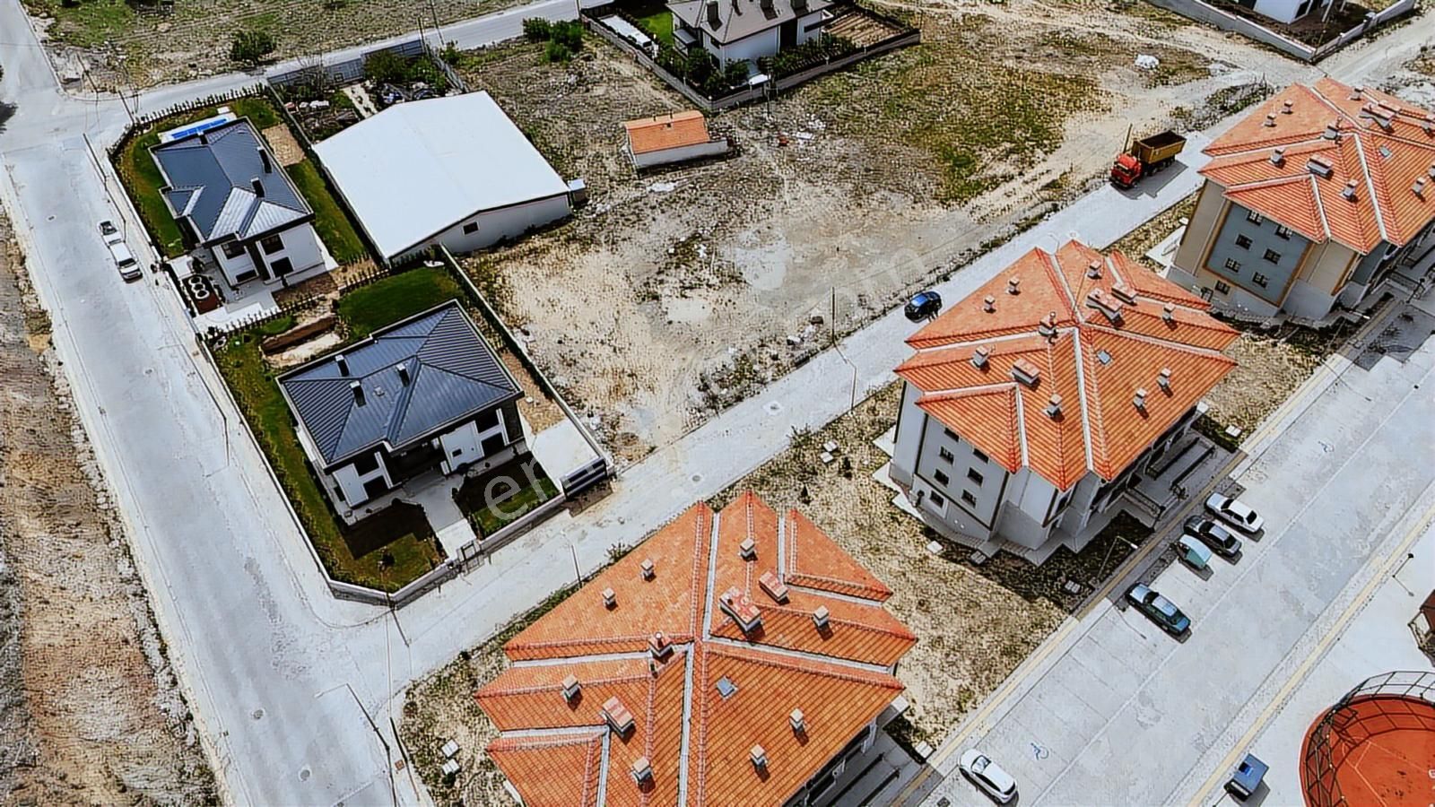 Talha Tozduman'dan Hatıp'ta Müstakil 1000m2 Etrafı Çevrili %30 E - Görsel 5