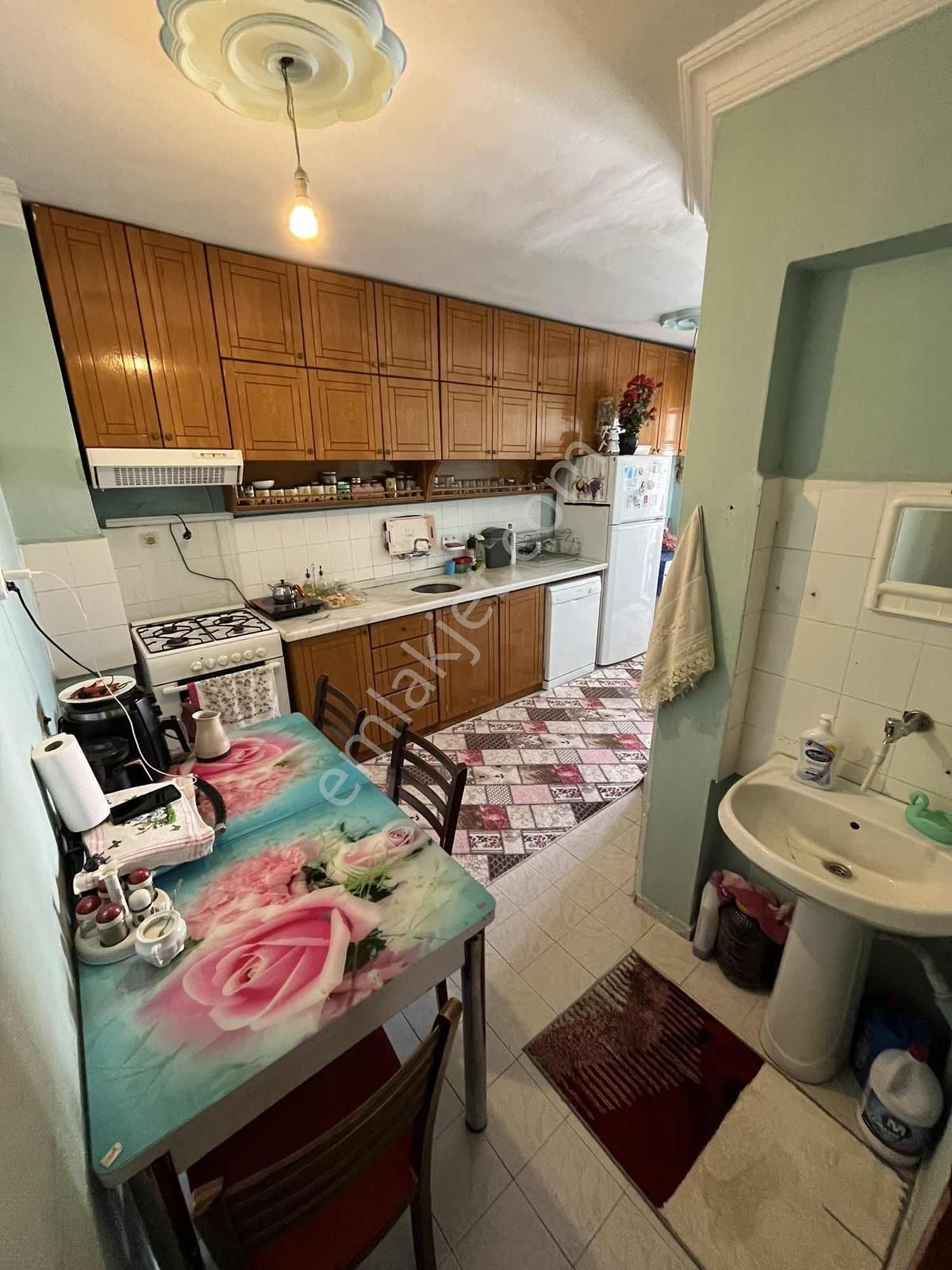 Ertuğrul'dan Site İçerisinde Geniş Ayrı Murfak 2+1 - Görsel 12