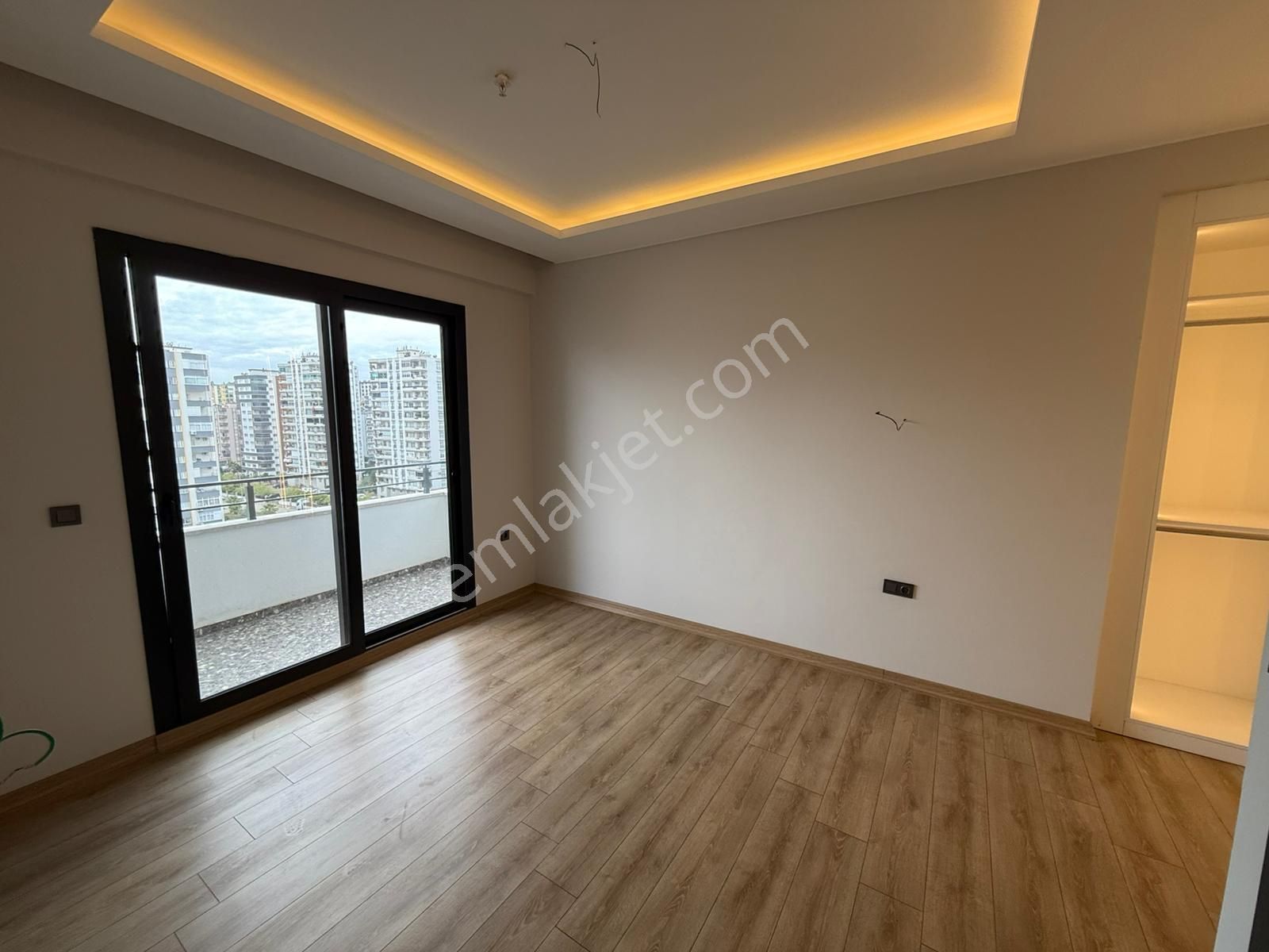 İz'den Yurt Mahallesi'nde Alternatifi Olmayan Ultra Lüx Yapılı Daire - Görsel 12