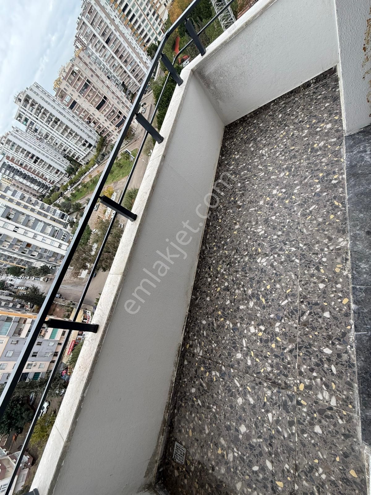 İz'den Yurt Mahallesi'nde Alternatifi Olmayan Ultra Lüx Yapılı Daire - Görsel 29