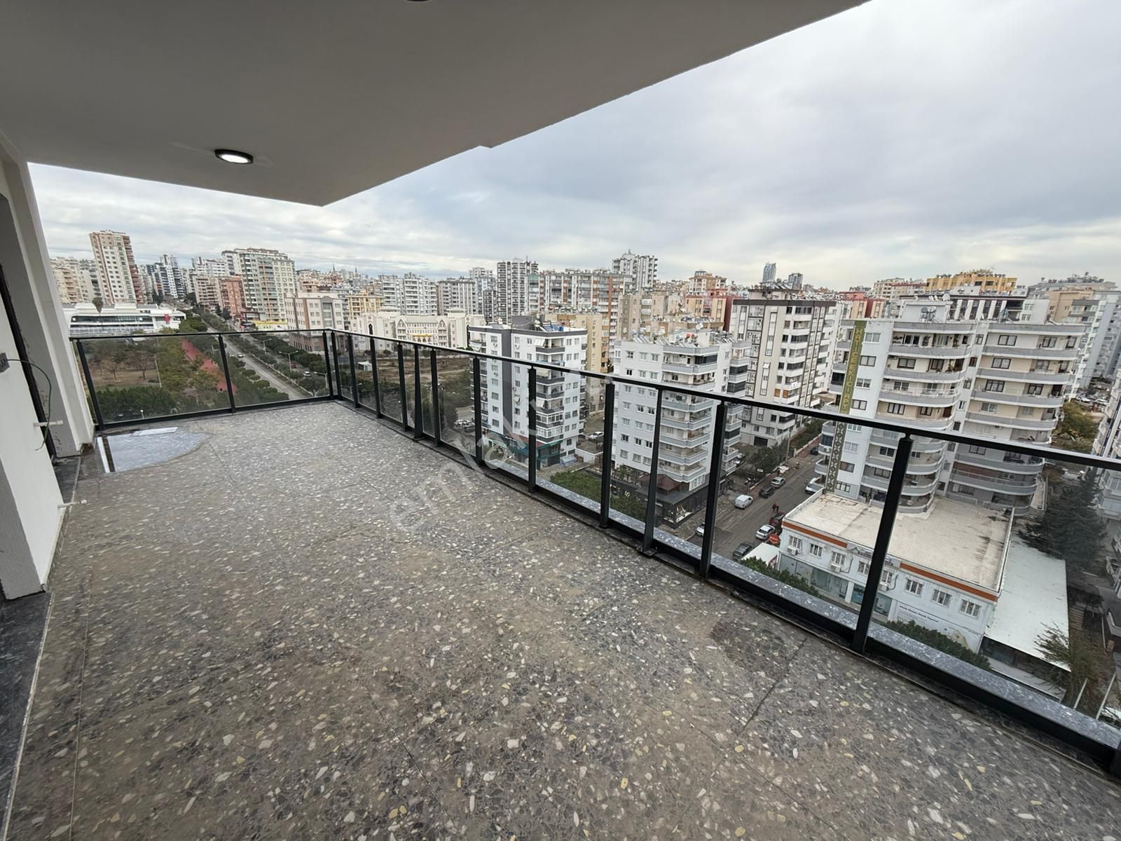 İz'den Yurt Mahallesi'nde Alternatifi Olmayan Ultra Lüx Yapılı Daire - Görsel 28