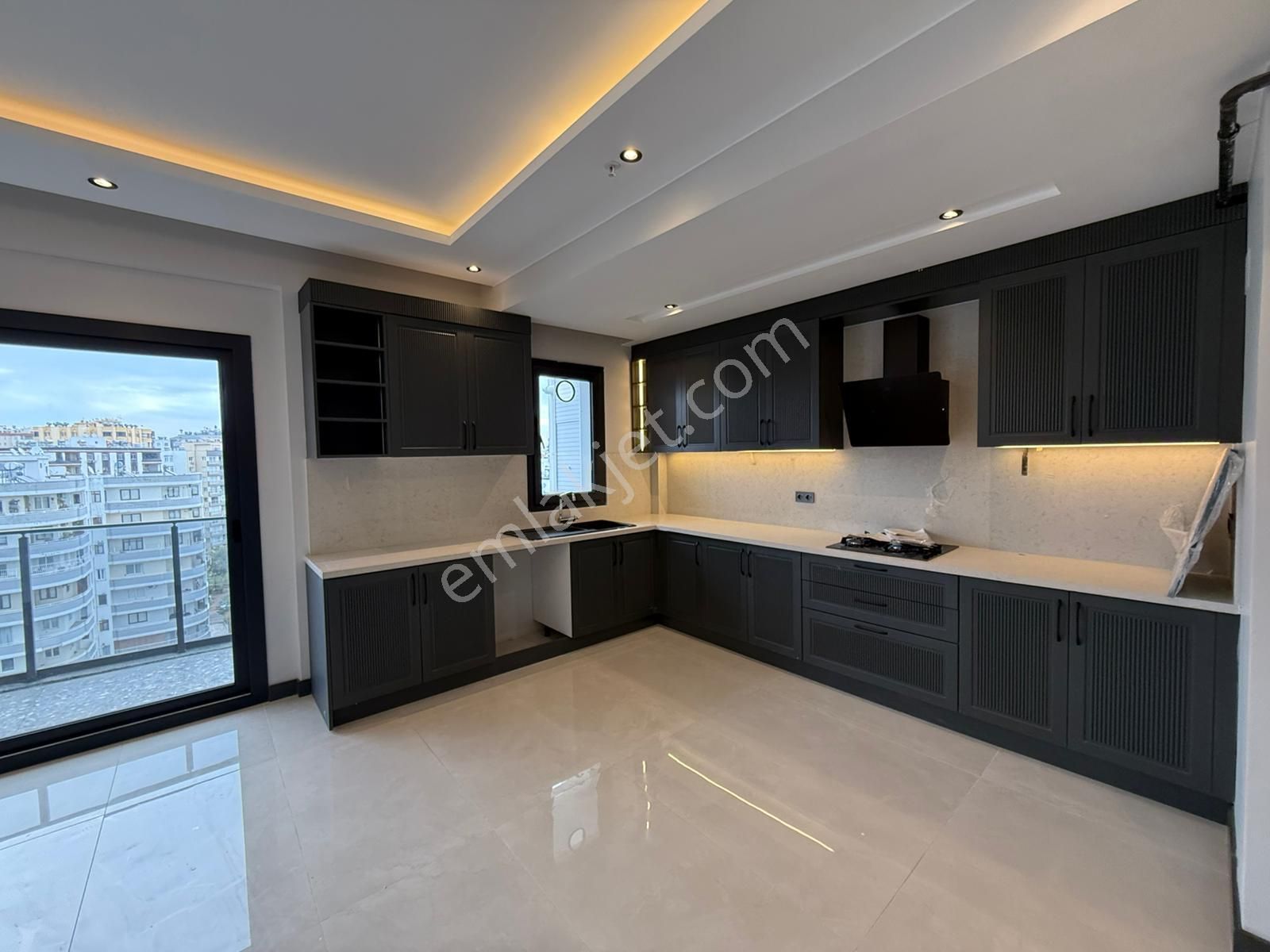 İz'den Yurt Mahallesi'nde Alternatifi Olmayan Ultra Lüx Yapılı Daire - Görsel 3