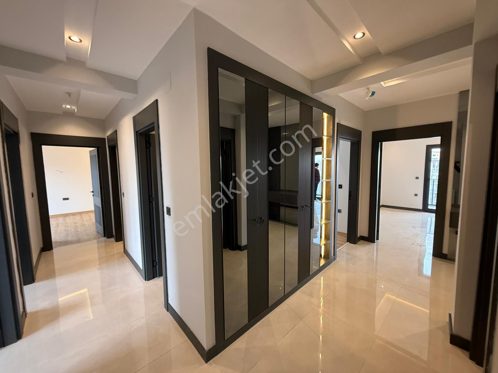 İz'den Yurt Mahallesi'nde Alternatifi Olmayan Ultra Lüx Yapılı Daire - Görsel 8