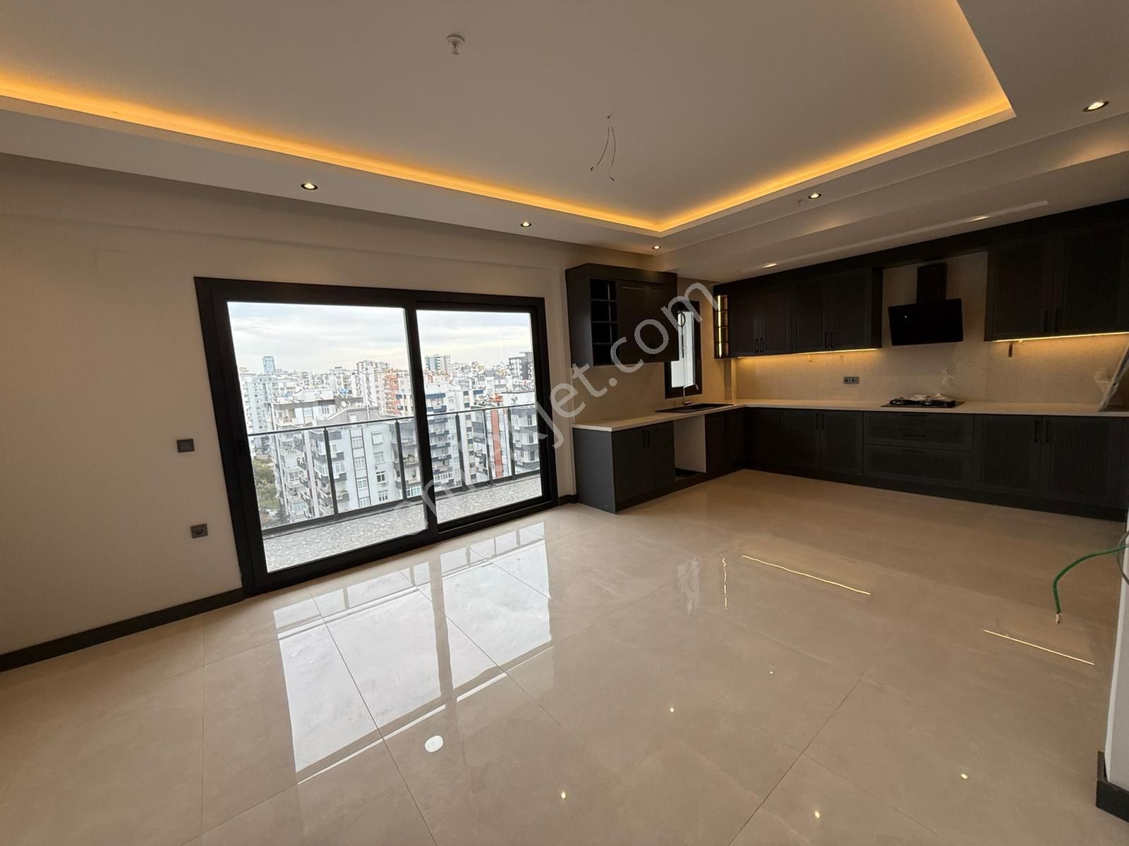 İz'den Yurt Mahallesi'nde Alternatifi Olmayan Ultra Lüx Yapılı Daire - Görsel 4