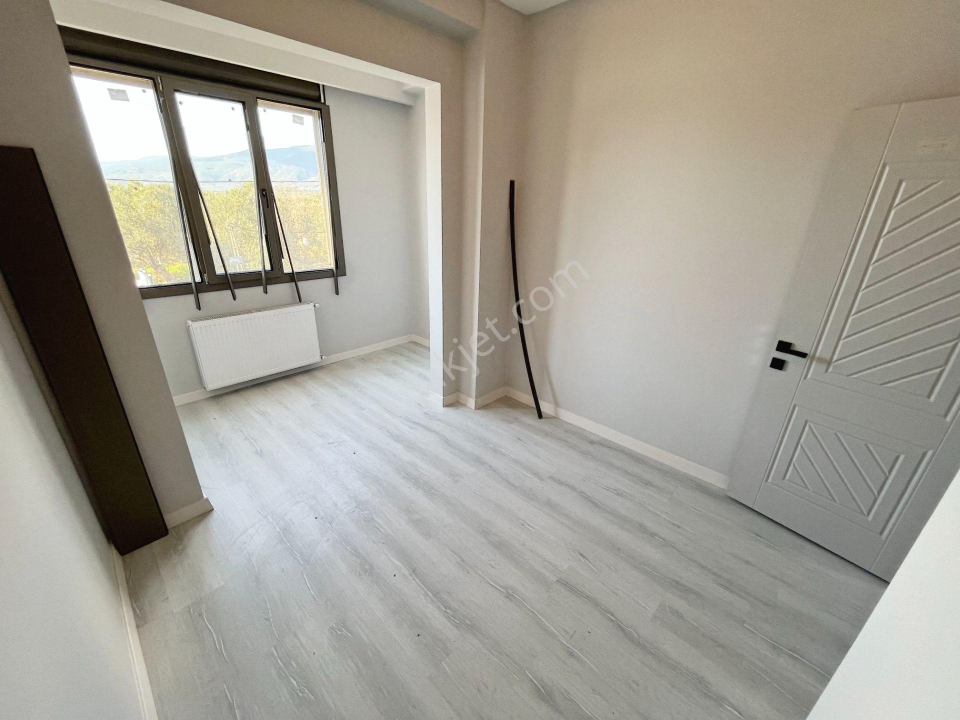 🔴 Güç Gayrimenkul'den Zeytinli'de Kazdağları Manzaralı Ara Kat Sıfır 2+1 Daire - Görsel 13
