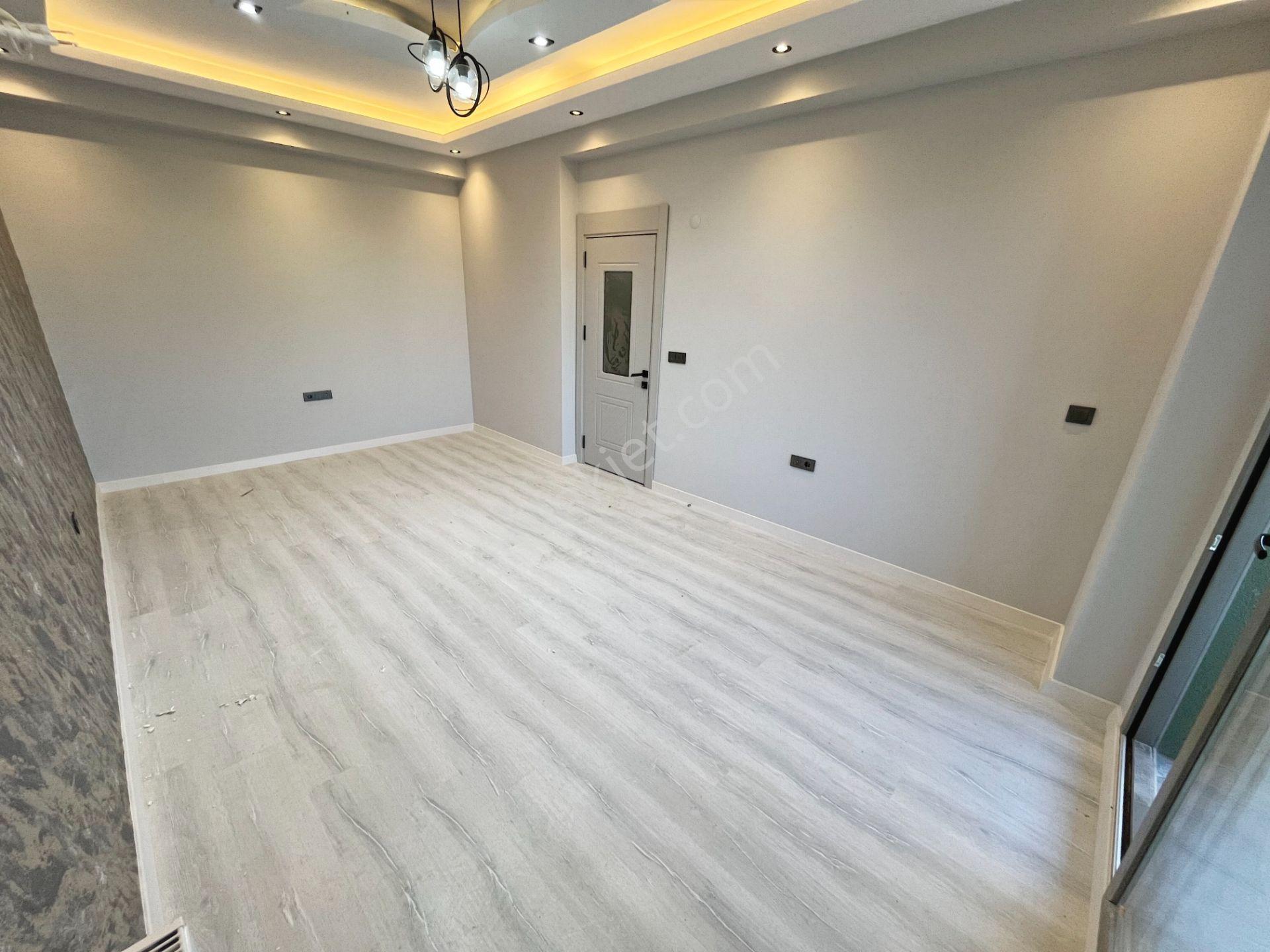 🔴 Güç Gayrimenkul'den Zeytinli'de Kazdağları Manzaralı Ara Kat Sıfır 2+1 Daire - Görsel 3