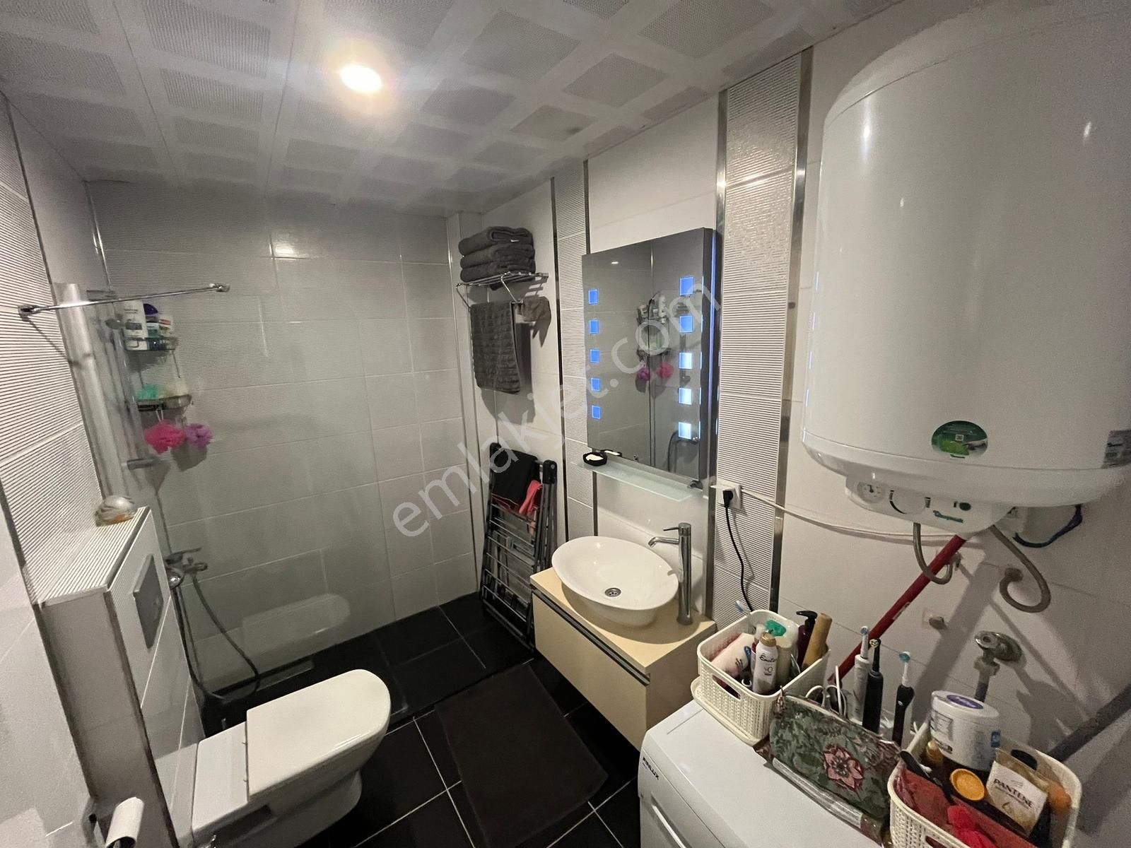 Havuzlu Site İçi Denize Yakın Ara Kat 1+0 Stüdyo Daire - Görsel 10