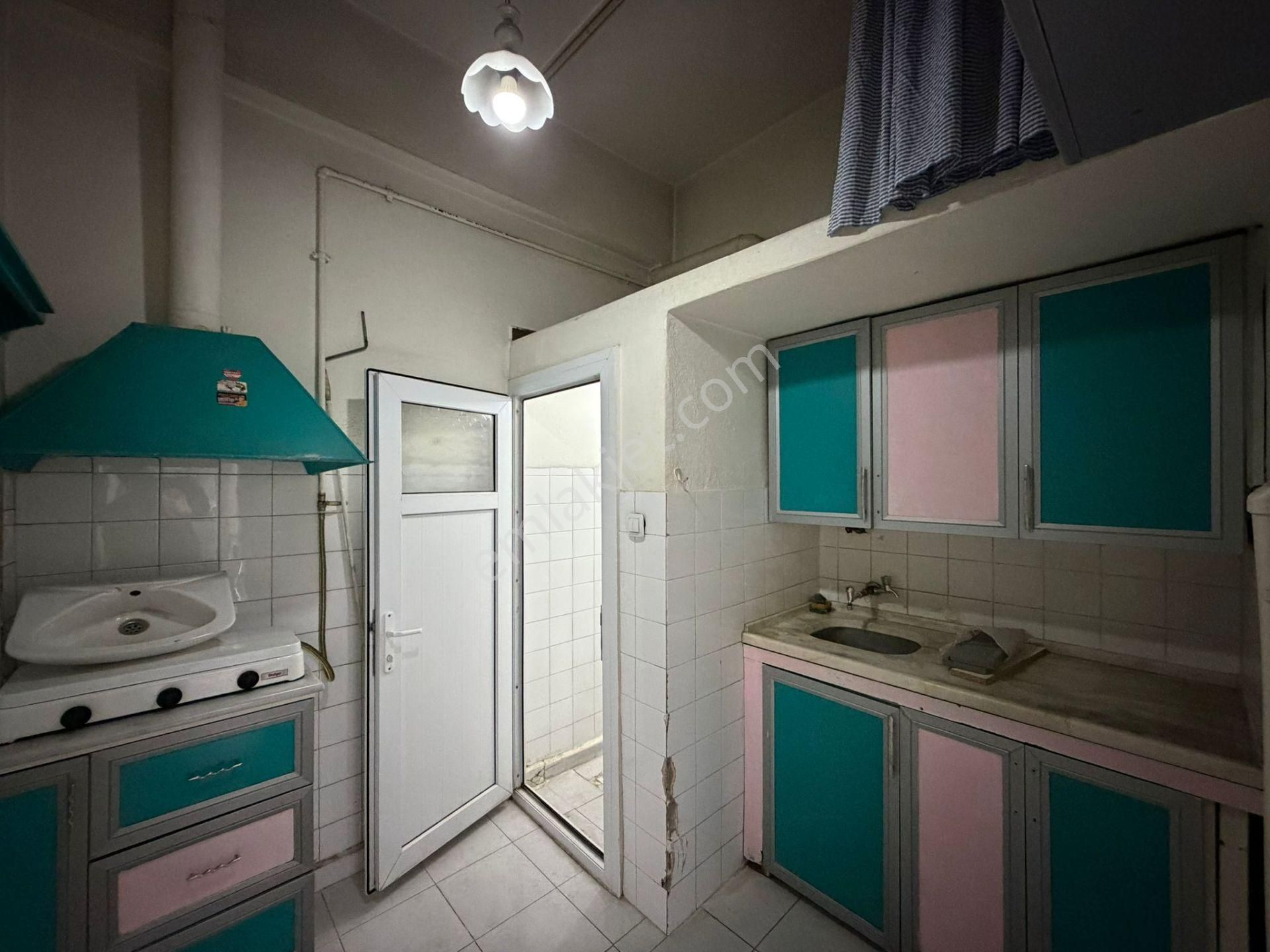 E.gökal Kiralık ! Şadırvan Parkı Yanı ! 40 M2 Yola Cephe Dükkan - Görsel 14