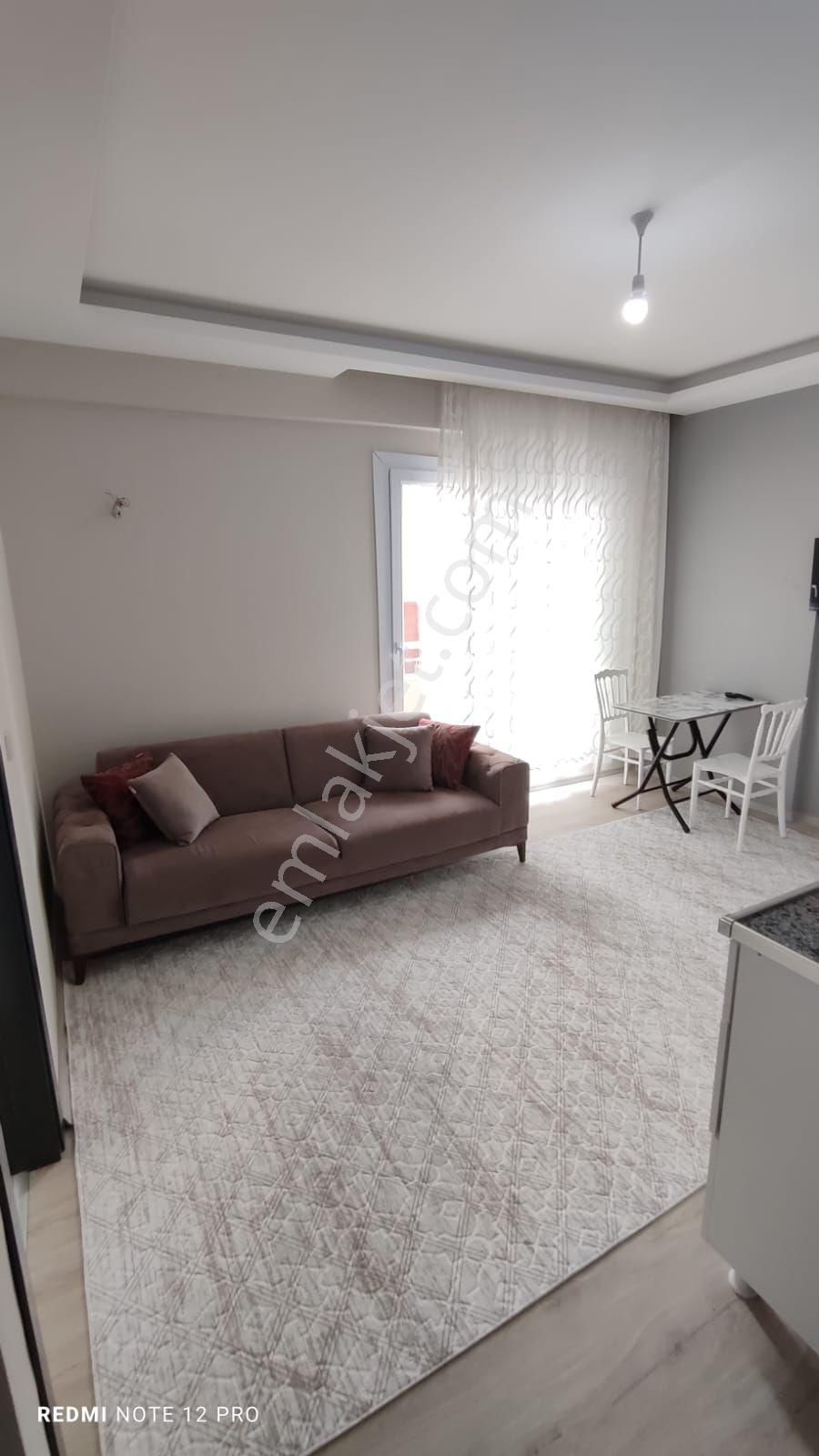 Sıfır Eşyalı 1+1 Btü Yakın Az Katlı Kiralik - Görsel 16