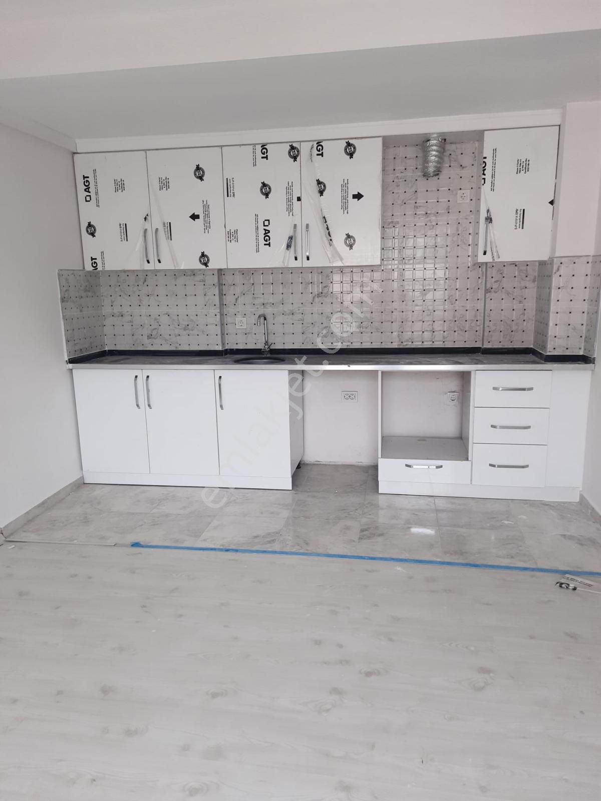 Antalya Finike De Kiralık 1+1 Daire