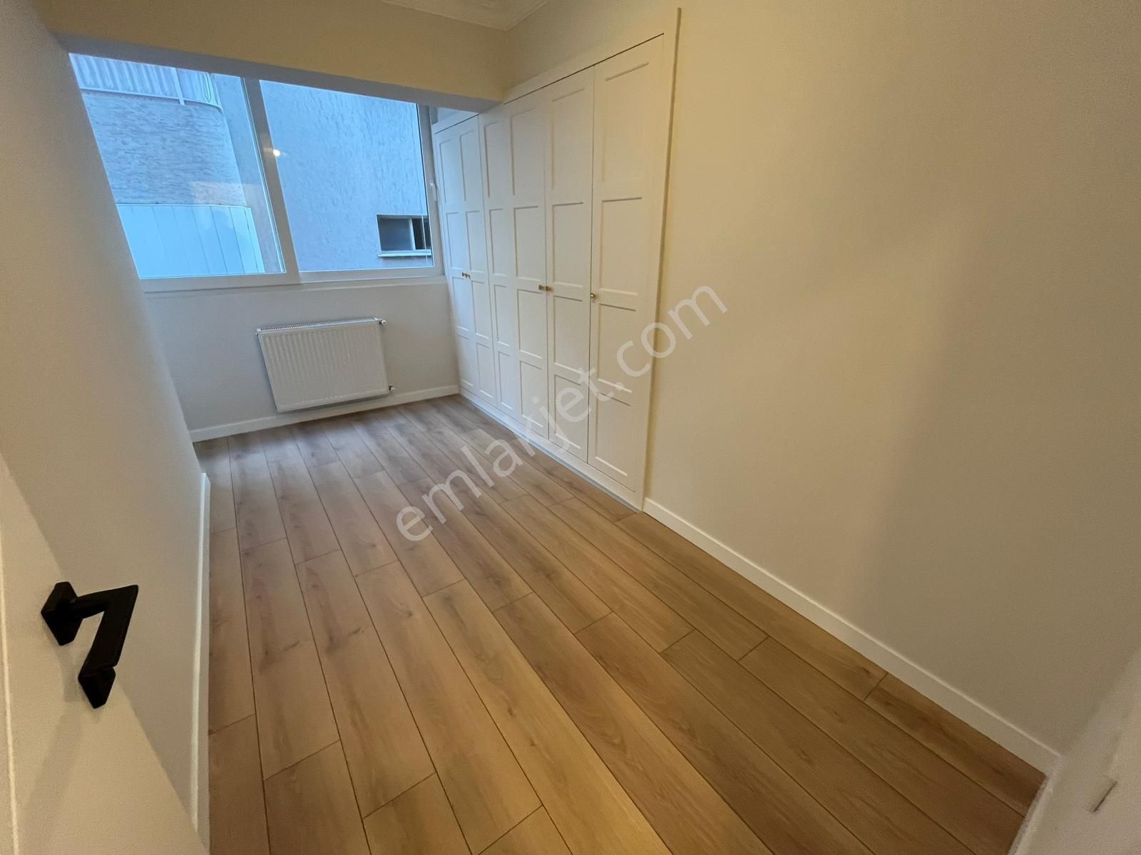 Asilden Hatay Cadde Pareleli Full Tadilatlı Satılık 3+1 - Görsel 3