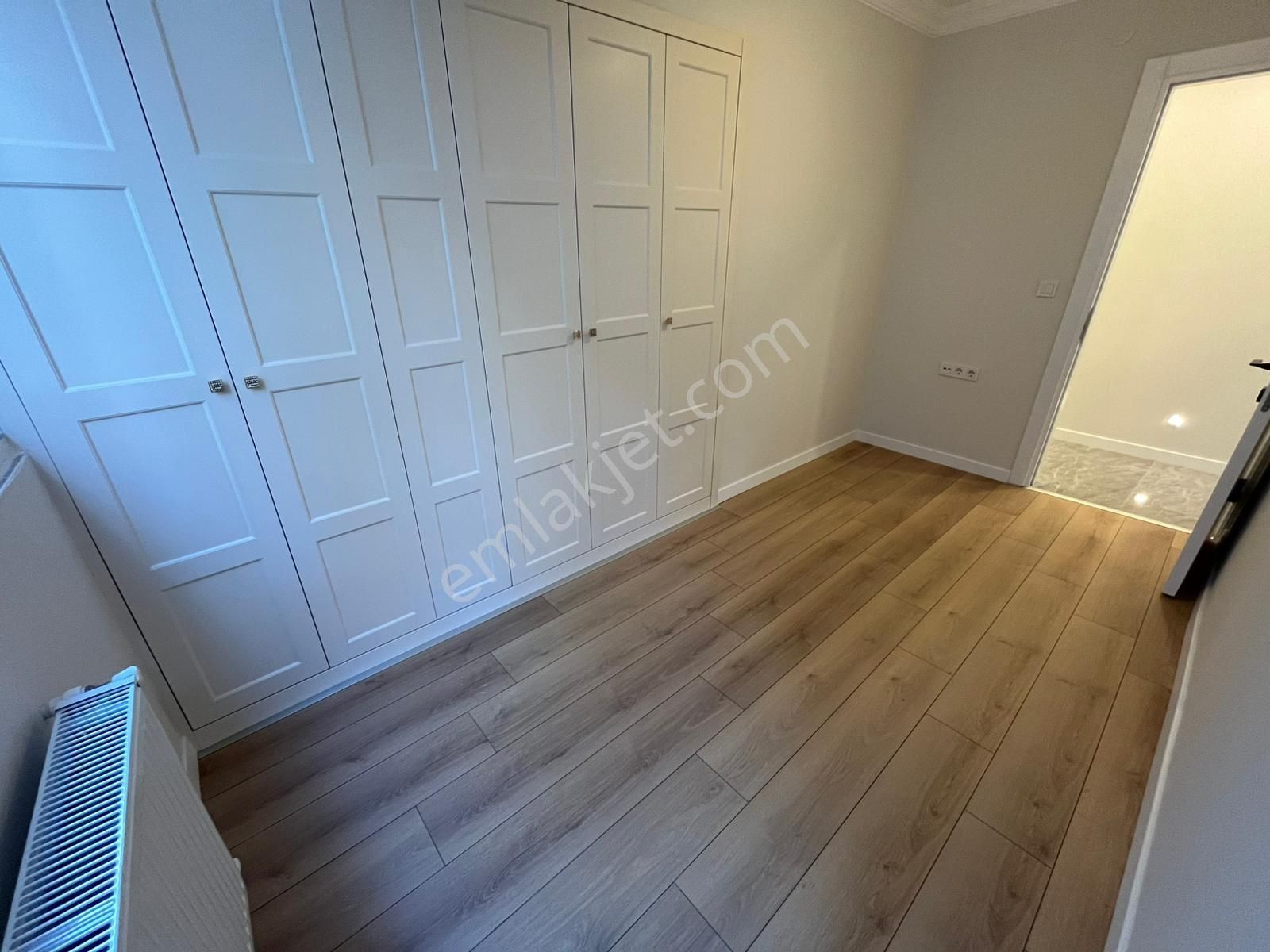 Asilden Hatay Cadde Pareleli Full Tadilatlı Satılık 3+1 - Görsel 6