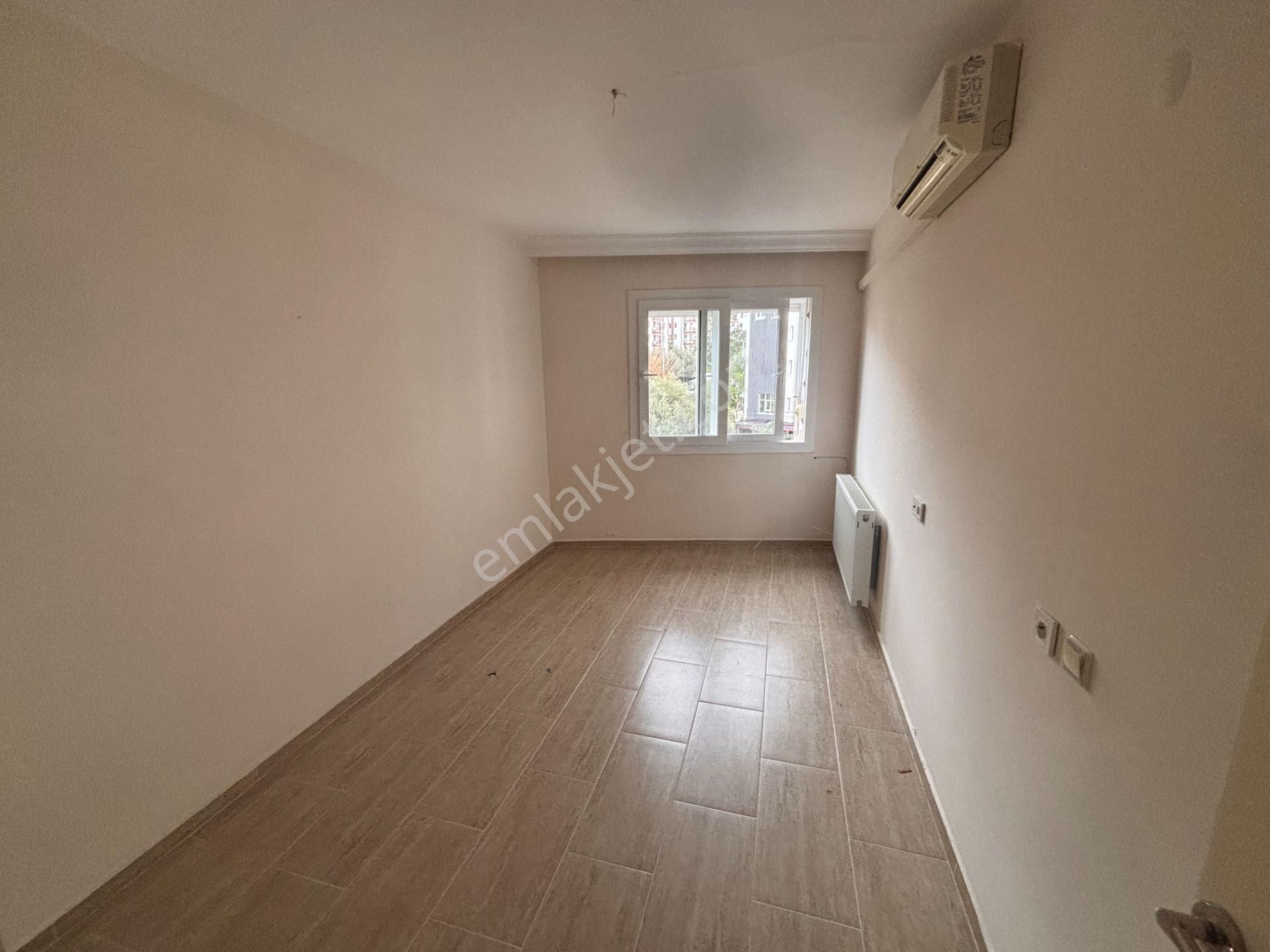 Kuşadası Liman Apt. Panaromik Deniz, Marina Manzaralı 3+1 Yalı Dairesi - Görsel 10
