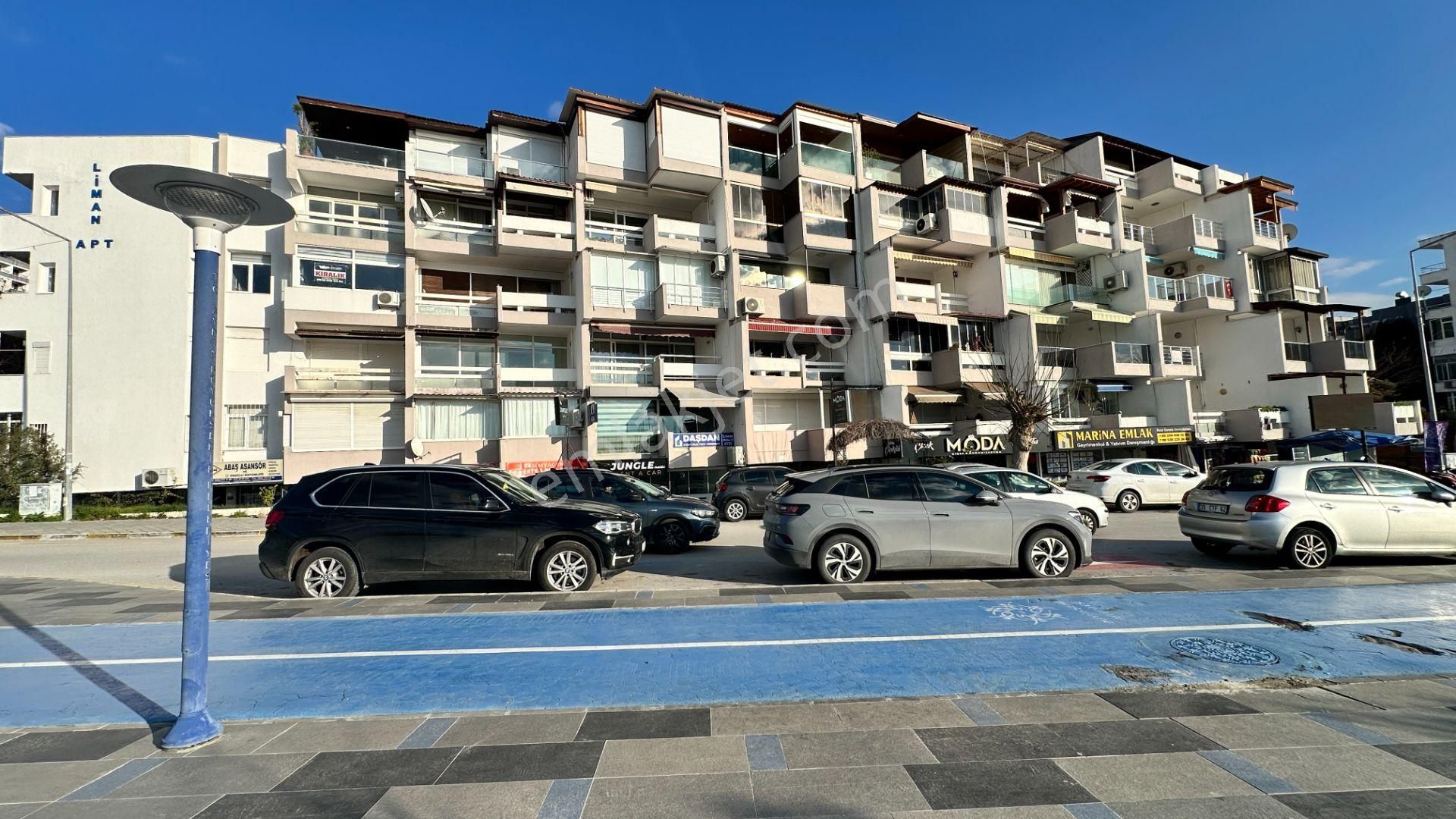 Kuşadası Liman Apt. Panaromik Deniz, Marina Manzaralı 3+1 Yalı Dairesi - Görsel 18