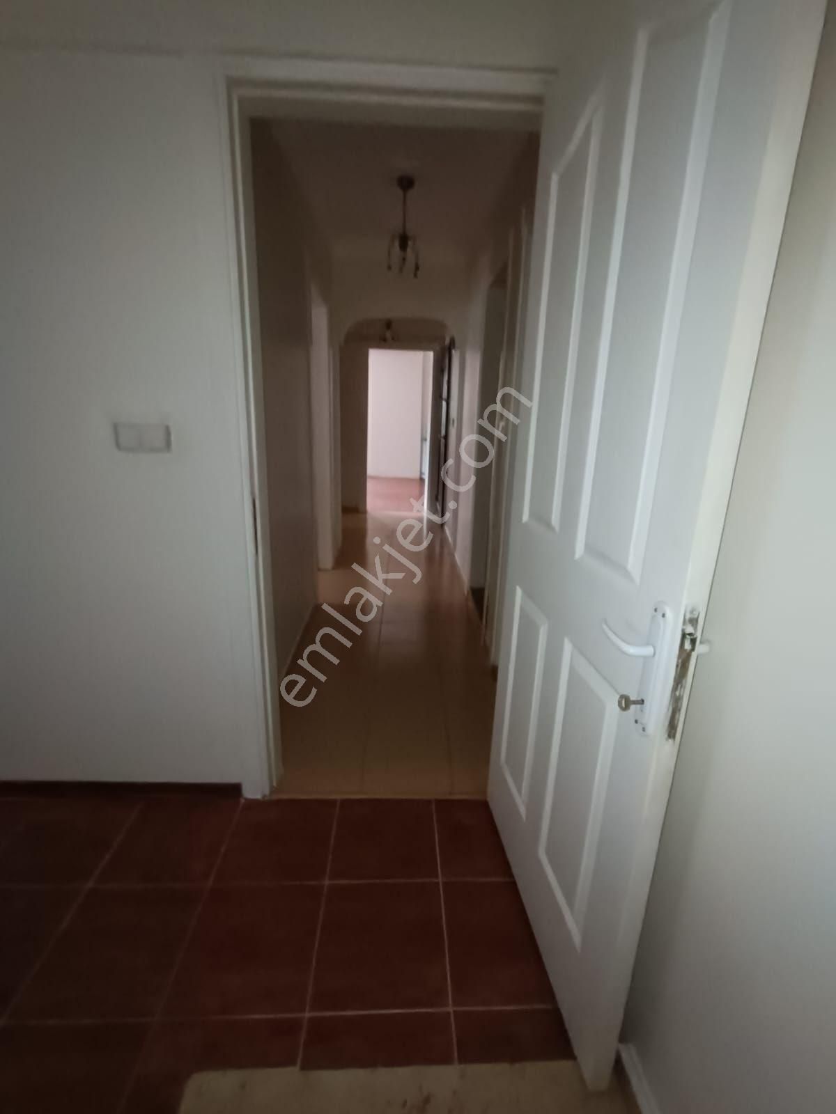 Ters Dubleks 3+1 Kiralik