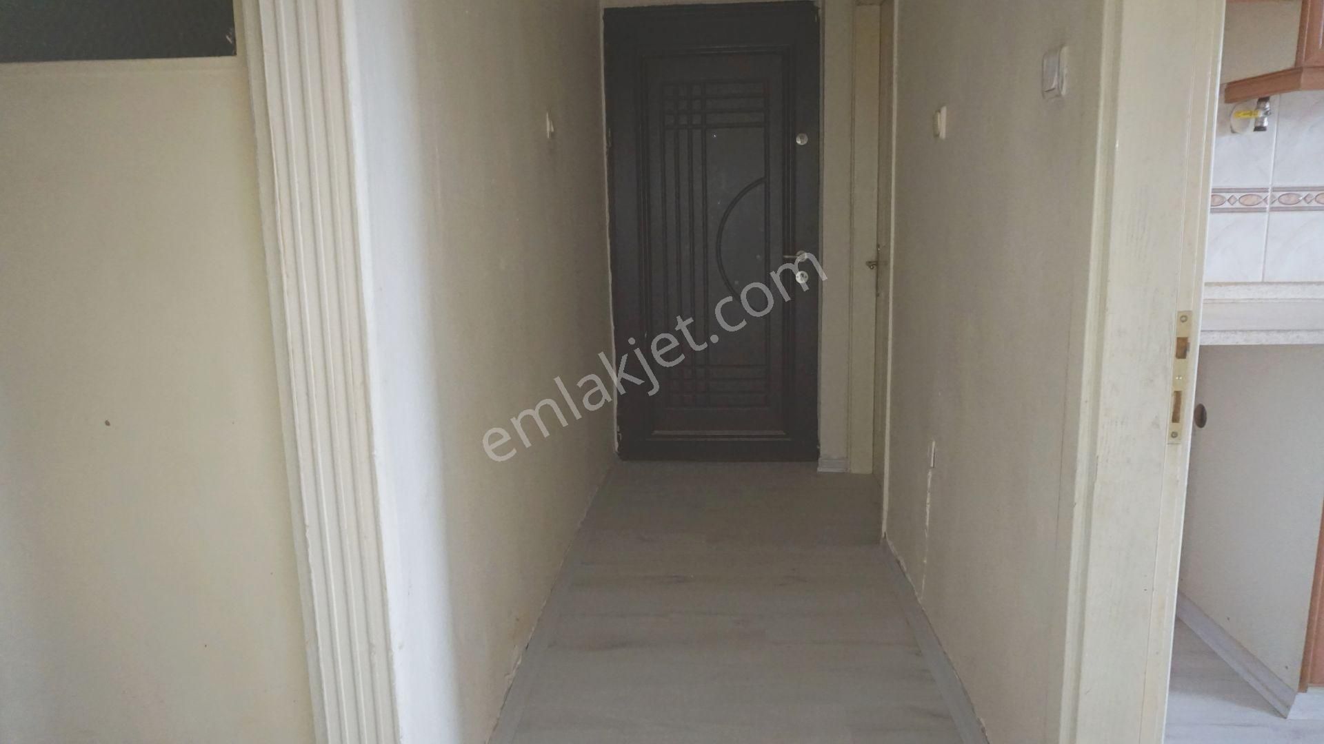 Egekent Kiralık 3+1 Doğalgaz Kombili+balkonlu Çiğli Serkan Dan - Görsel 34