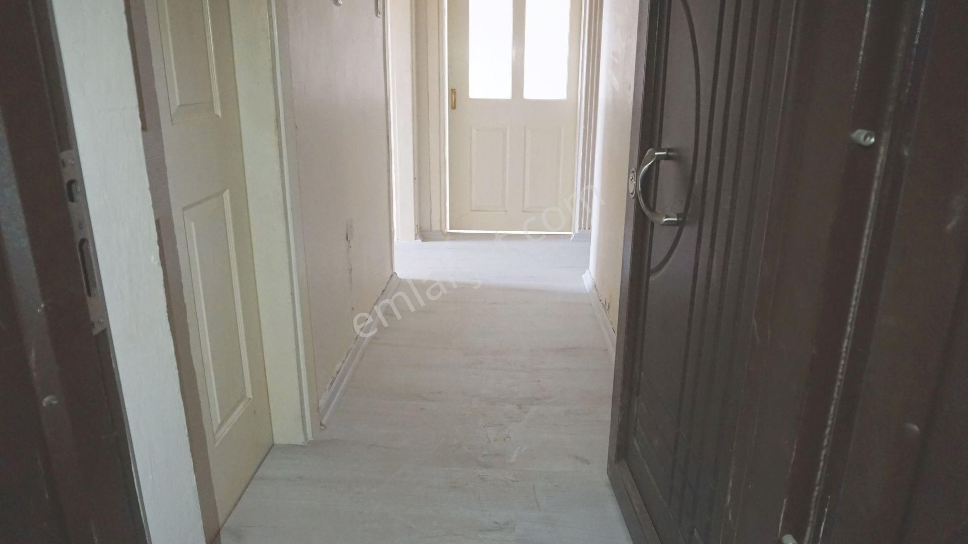 Egekent Kiralık 3+1 Doğalgaz Kombili+balkonlu Çiğli Serkan Dan - Görsel 35