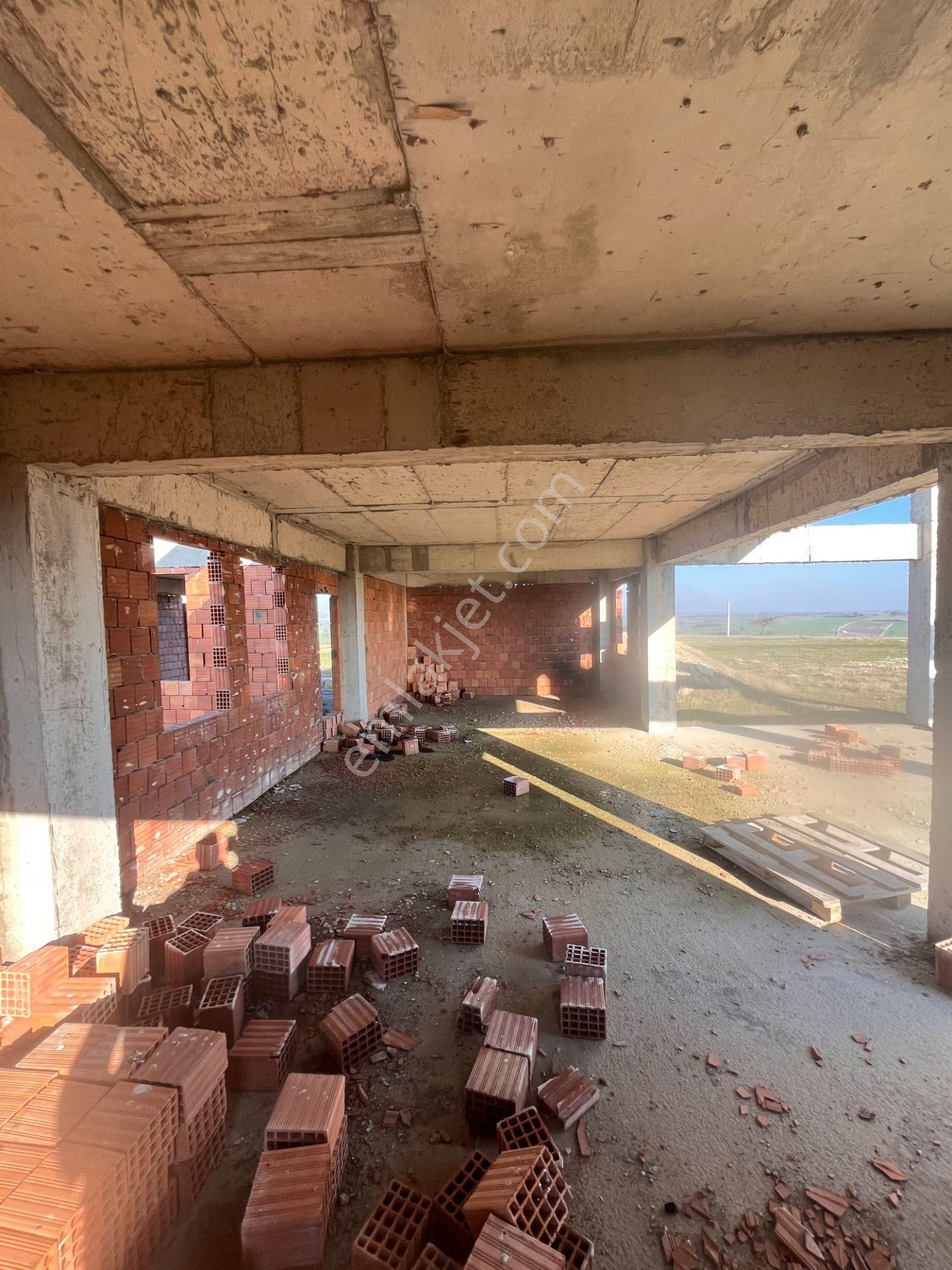 Mayadan Veliköy'de Kabası Bitmiş Natamam Köşe Parsel - Görsel 21