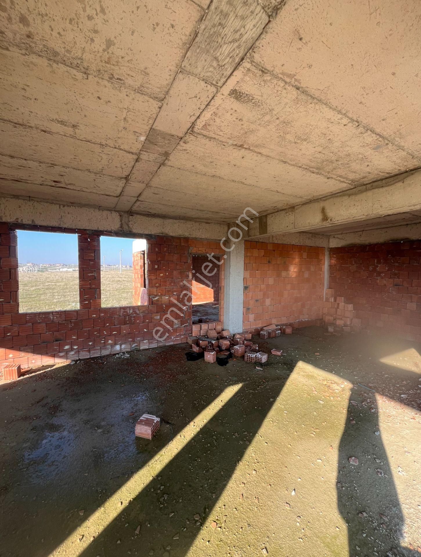 Mayadan Veliköy'de Kabası Bitmiş Natamam Köşe Parsel - Görsel 22