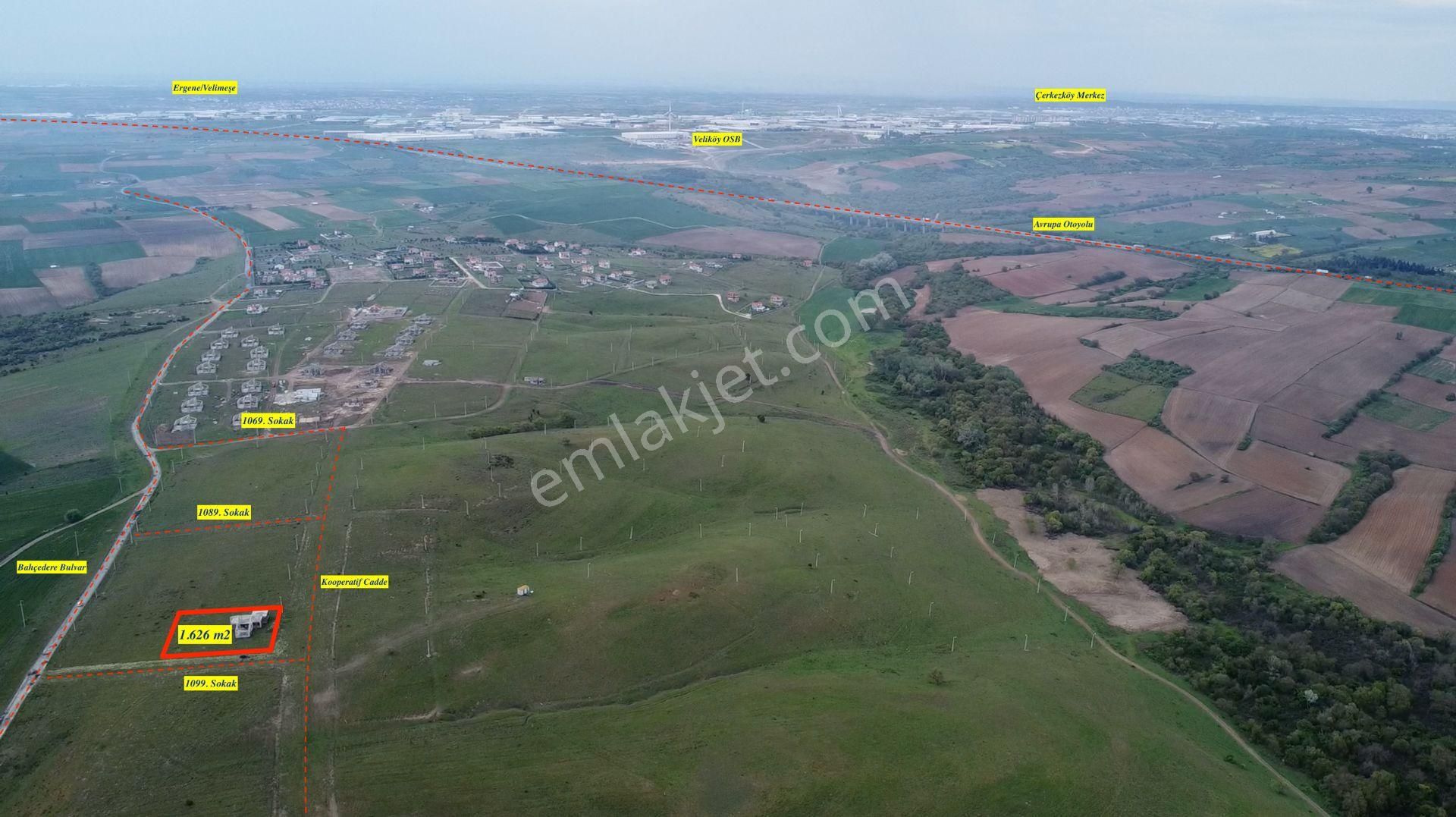 Mayadan Veliköy'de Kabası Bitmiş Natamam Köşe Parsel - Görsel 3