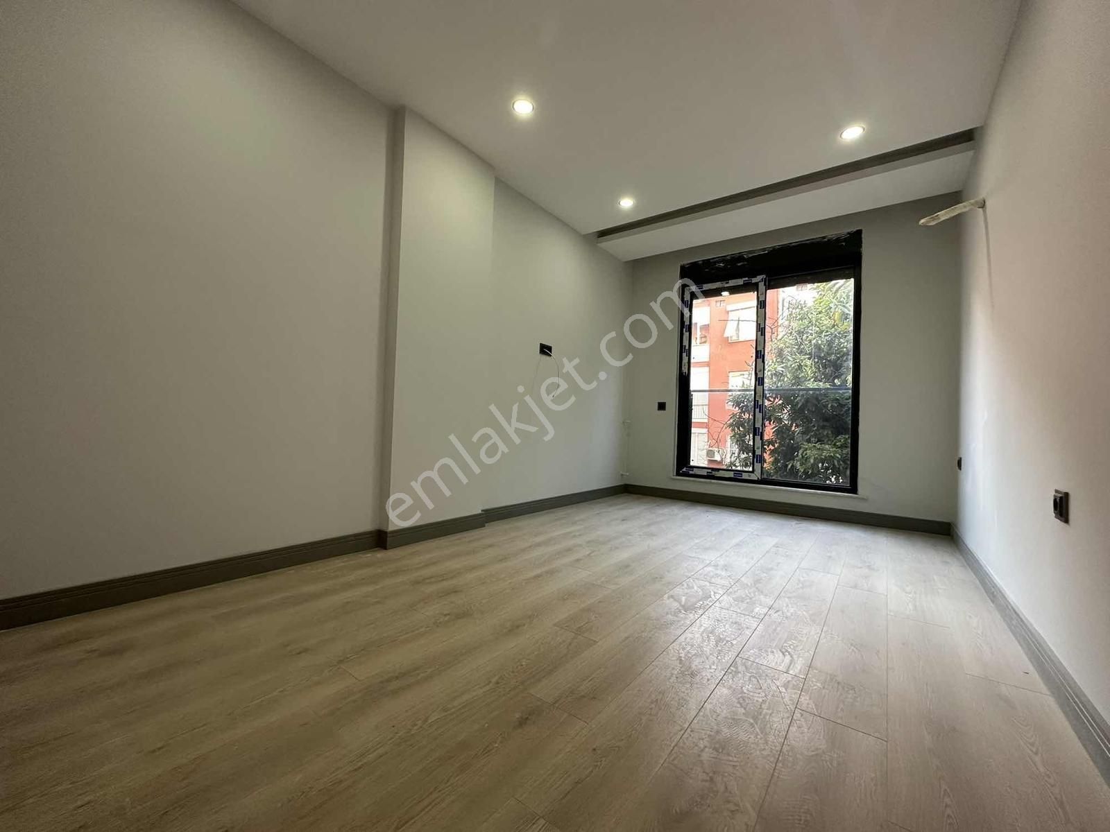 Deniz Mah'de Atatürk Parka Yürüme Mesafede 2+1 Sıfır Daire - Görsel 14