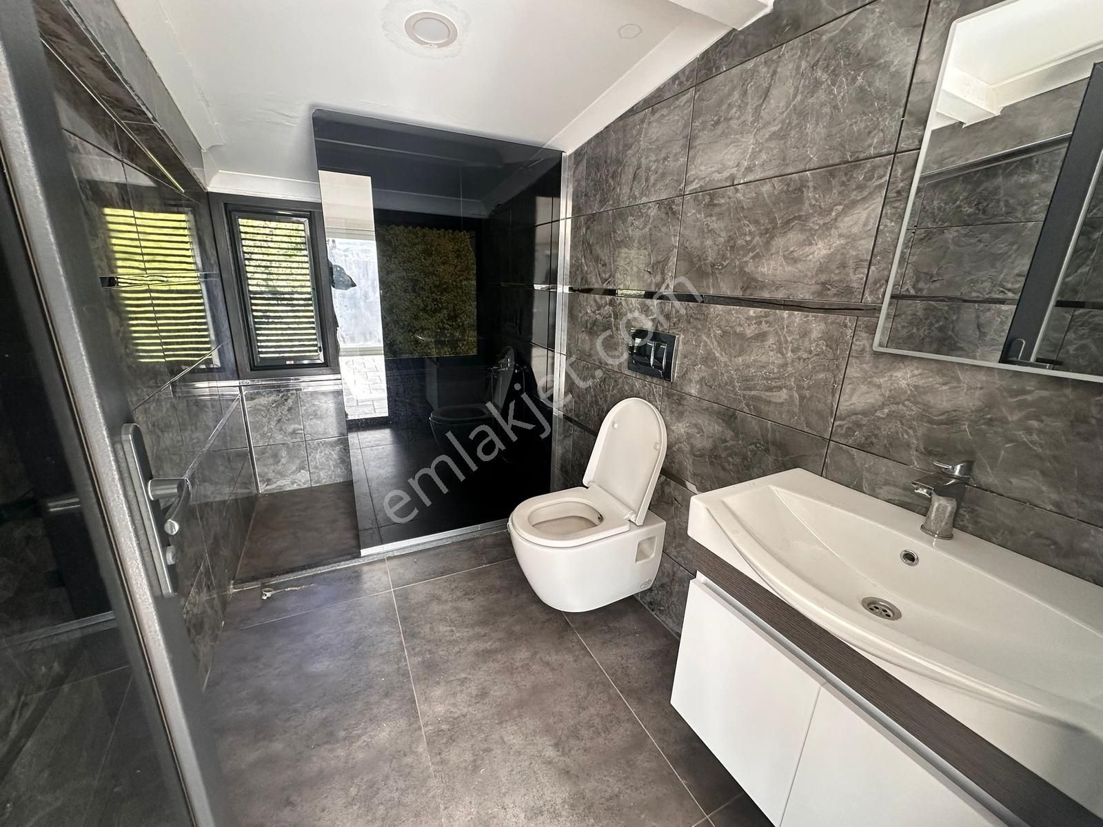 Stoptan Foça 270m² Bahçe Kulanım Alanlı 3+1 İkiz Villa - Görsel 26