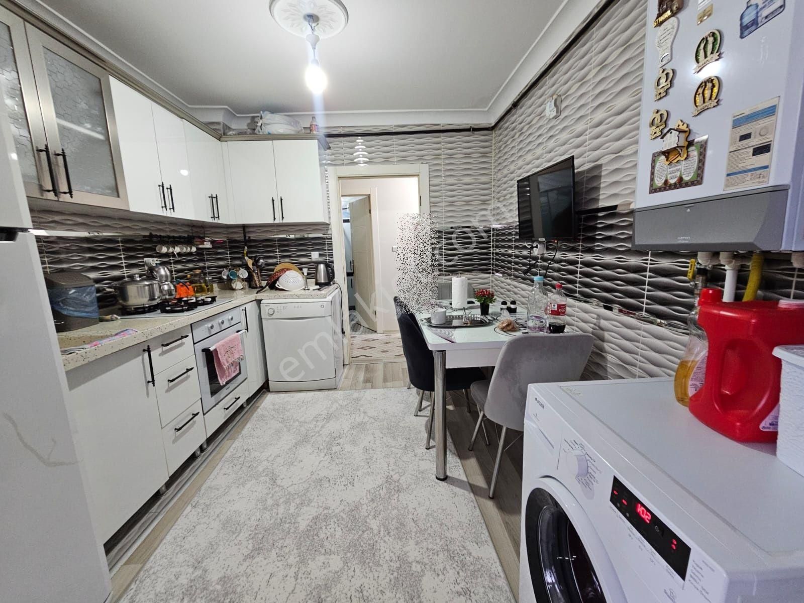 Beşikkaya'da Altınköy Mevkii Asansörlü Ön Cephe 3+1 Giriş Kat Satılık Daire !! - Görsel 15