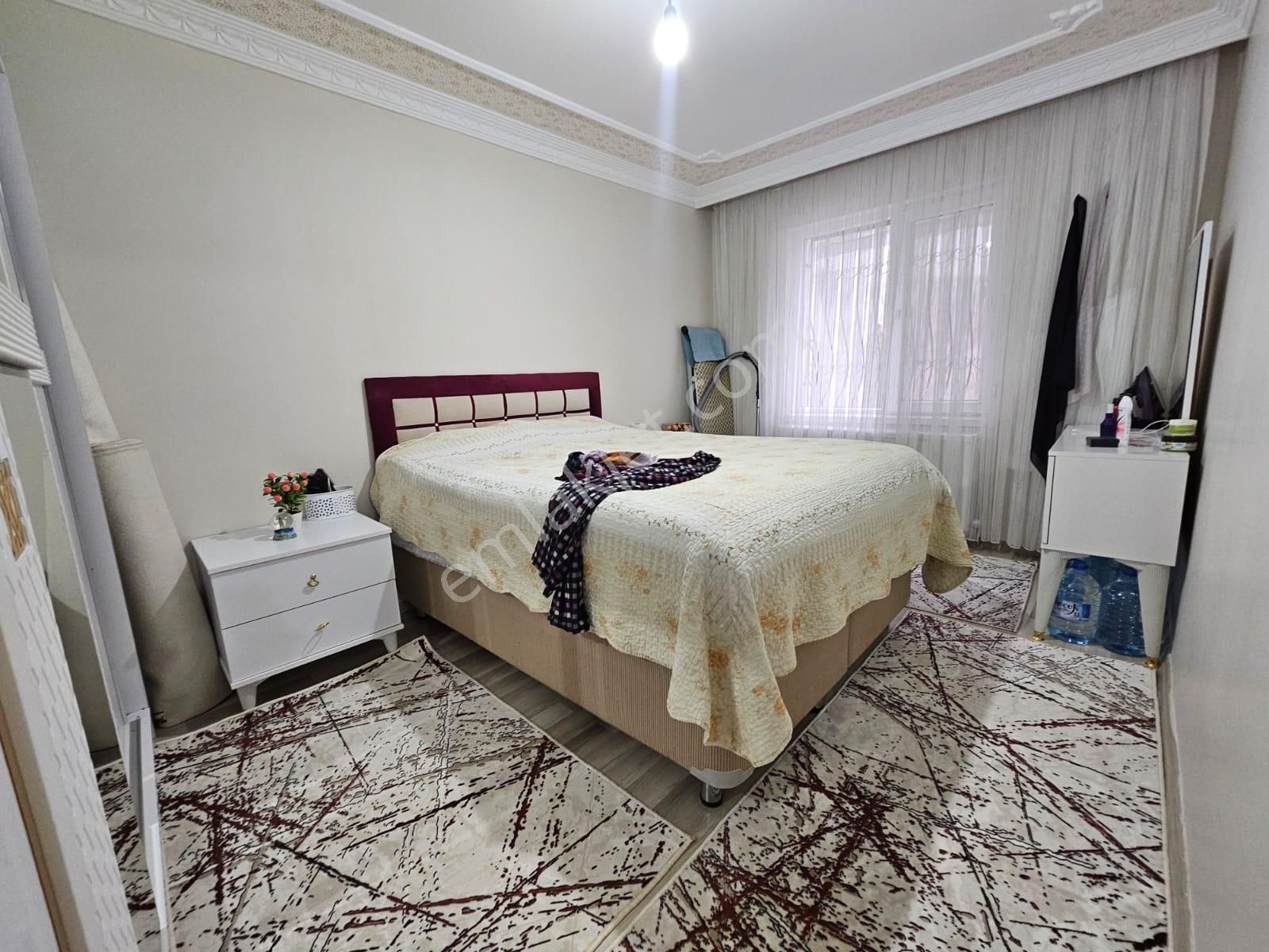 Beşikkaya'da Altınköy Mevkii Asansörlü Ön Cephe 3+1 Giriş Kat Satılık Daire !! - Görsel 23