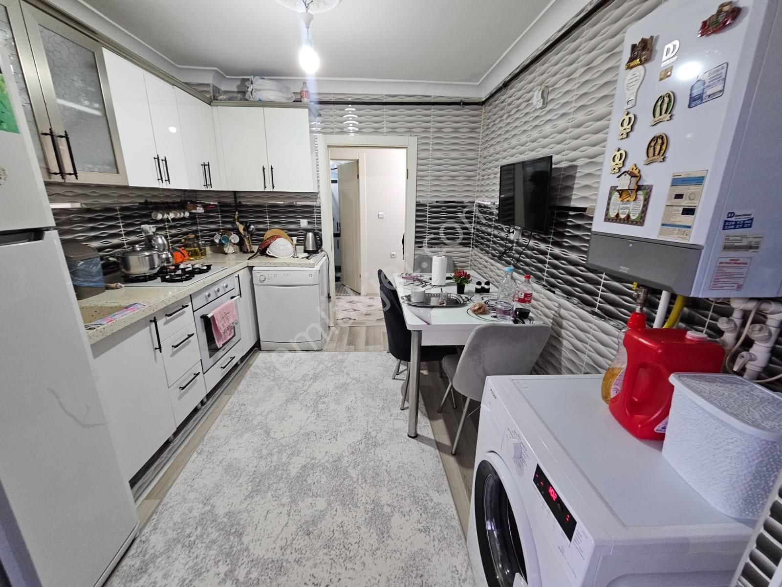 Beşikkaya'da Altınköy Mevkii Asansörlü Ön Cephe 3+1 Giriş Kat Satılık Daire !! - Görsel 7