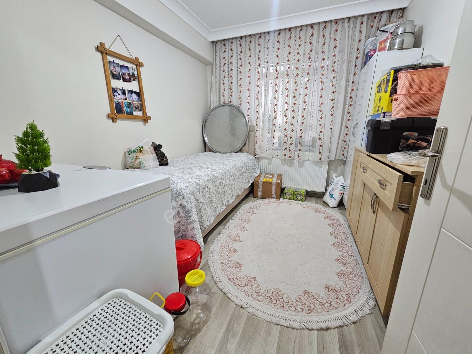 Beşikkaya'da Altınköy Mevkii Asansörlü Ön Cephe 3+1 Giriş Kat Satılık Daire !! - Görsel 16