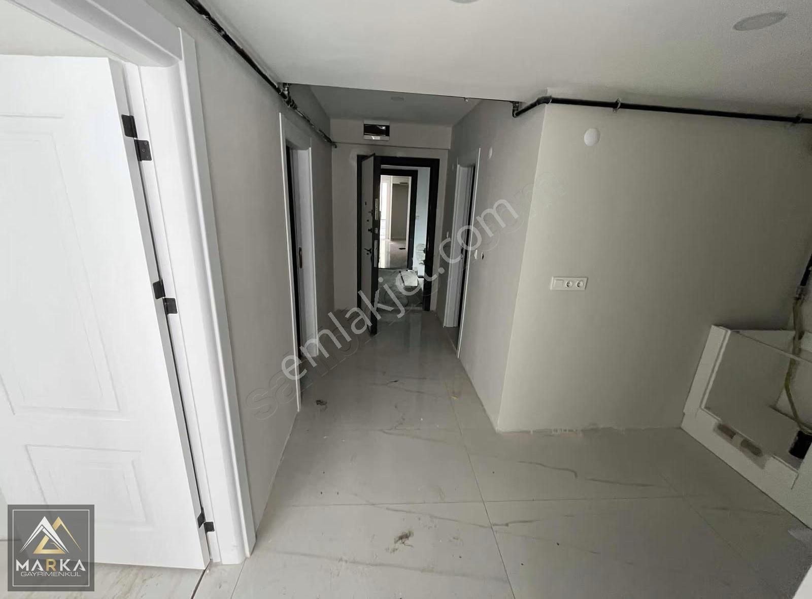 Marka'dan Hastane'ye 5 Dk 2+1 Amerikan Mutfak Sıfır Daire - Görsel 3