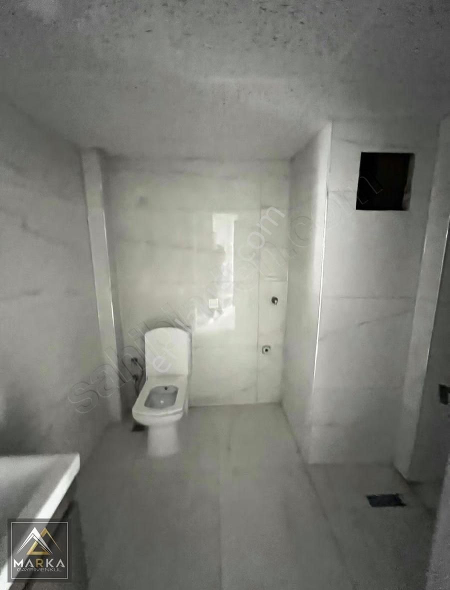 Marka'dan Hastane'ye 5 Dk 2+1 Amerikan Mutfak Sıfır Daire - Görsel 11