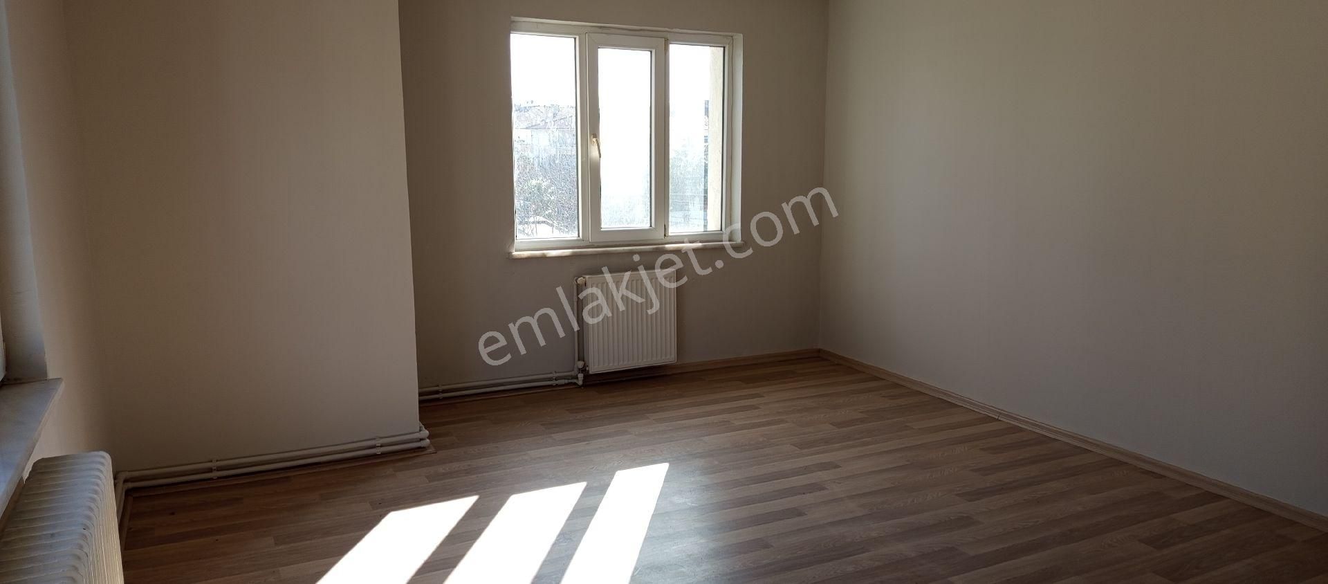 Sakarya İli Adapazarı İlçesinde Satılık 3+1 Daire - Görsel 34