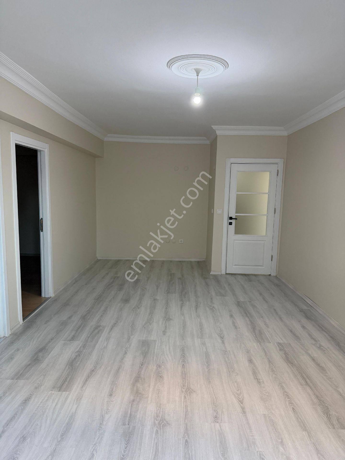 Uğurmumcu Mahallesi 3+1 3.kat Asansörlü 130m² - Görsel 6