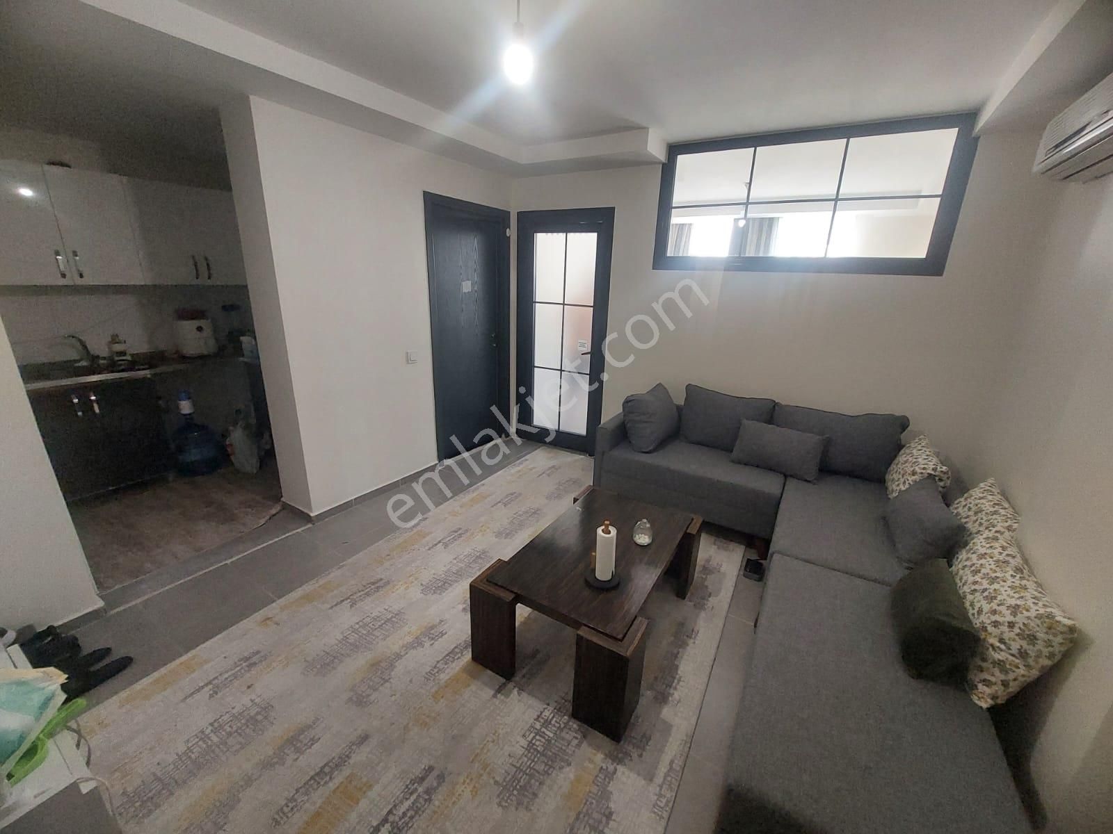 Beyazevler'de Cadde Üzeri İskanlı Memur Kiracılı Eşyalı Satılık! - Görsel 18