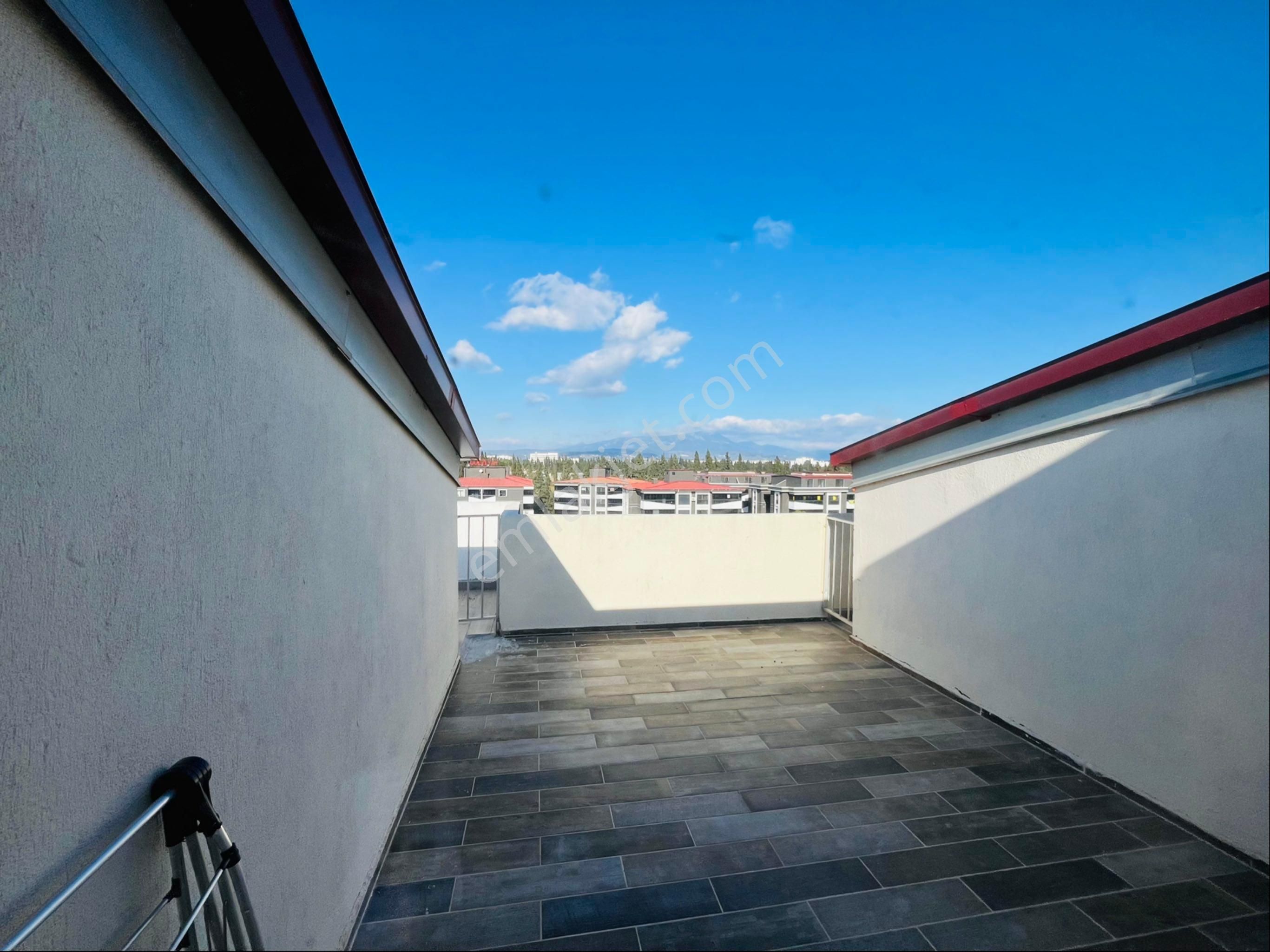 Torbalı Yedi Eylül Mah Kiralık 2+1 Eşyalı Dubleks Daire - Görsel 22