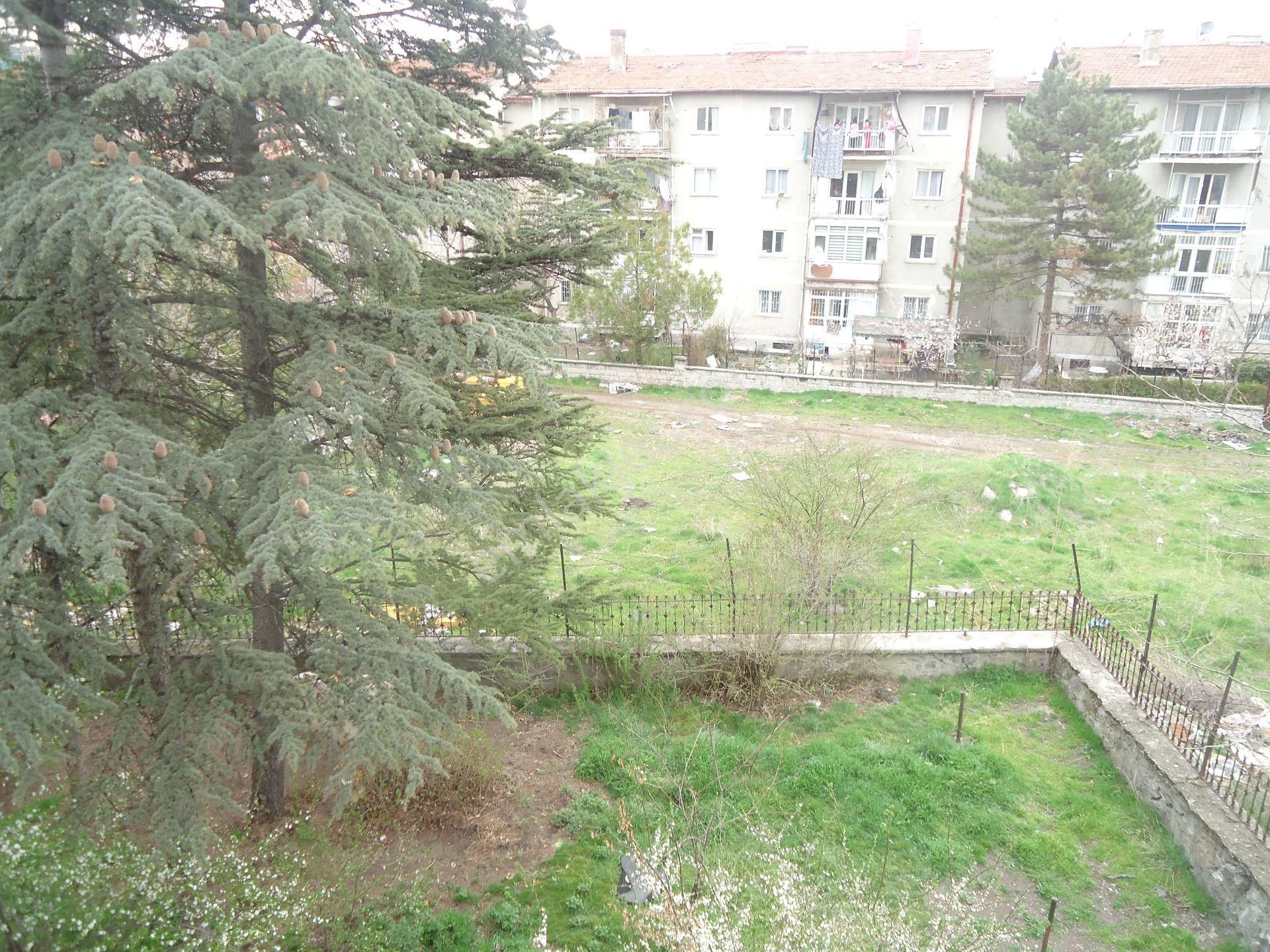 Telsiz Bloklarında Kiralık Daire Gizem Emlaktan - Görsel 15