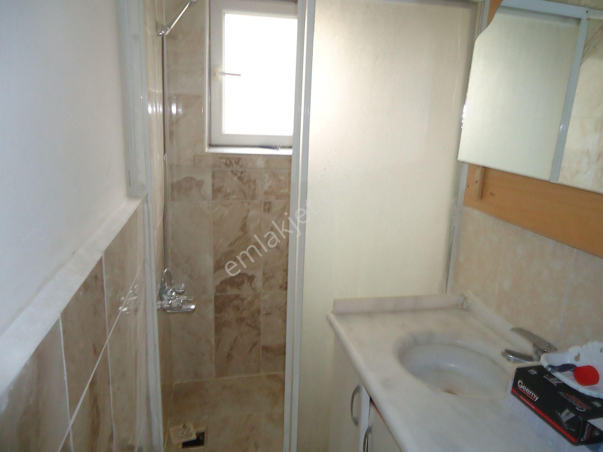 Telsiz Bloklarında Kiralık Daire Gizem Emlaktan - Görsel 12