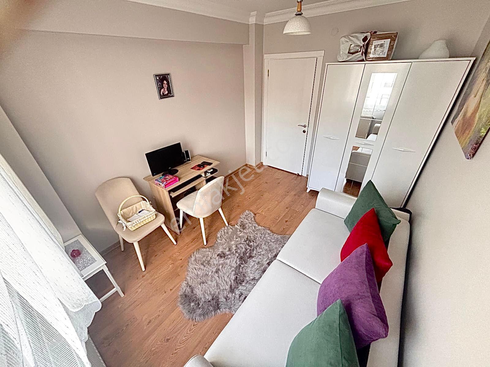 Home And Car'dan Cennetayağı'da Satılık 3+1 Daire! - Görsel 12