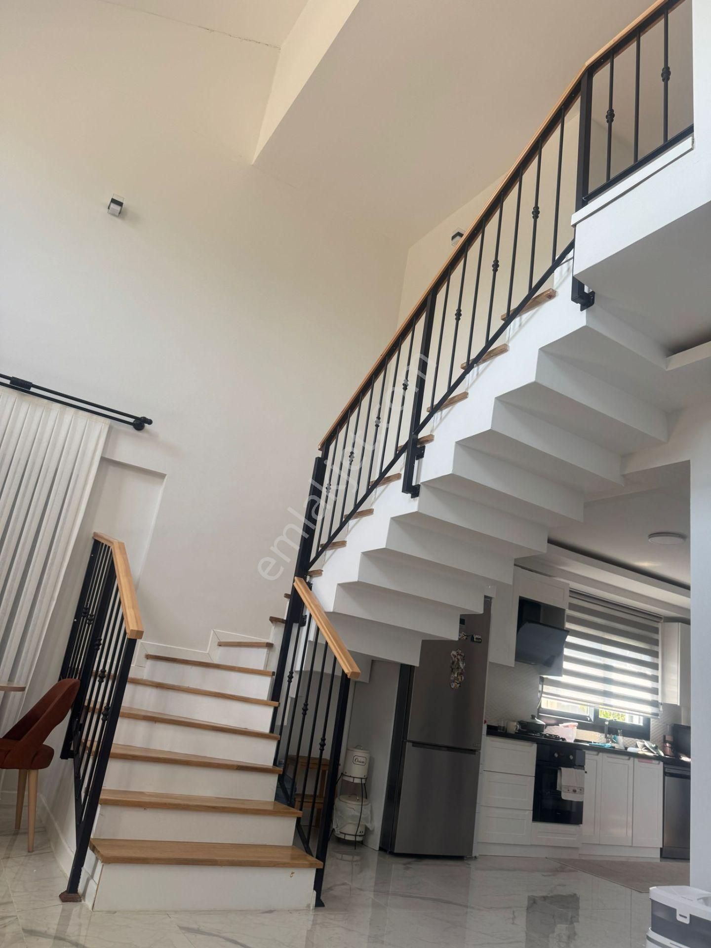 Kemalpaşa Albero Sitesi 3+1 Dubleks Loft Satılık Villa - Görsel 3