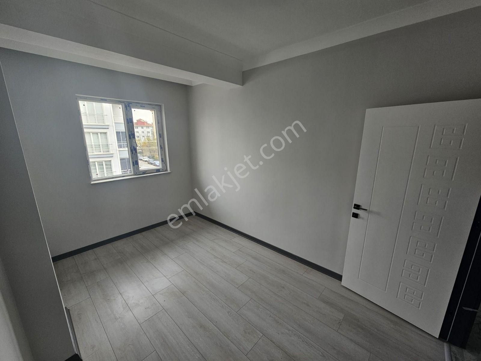 Sincan Yenikentte Satılık 2+1 Sıfır Daire Ara Katta Uygun Fiyat Daire - Görsel 21