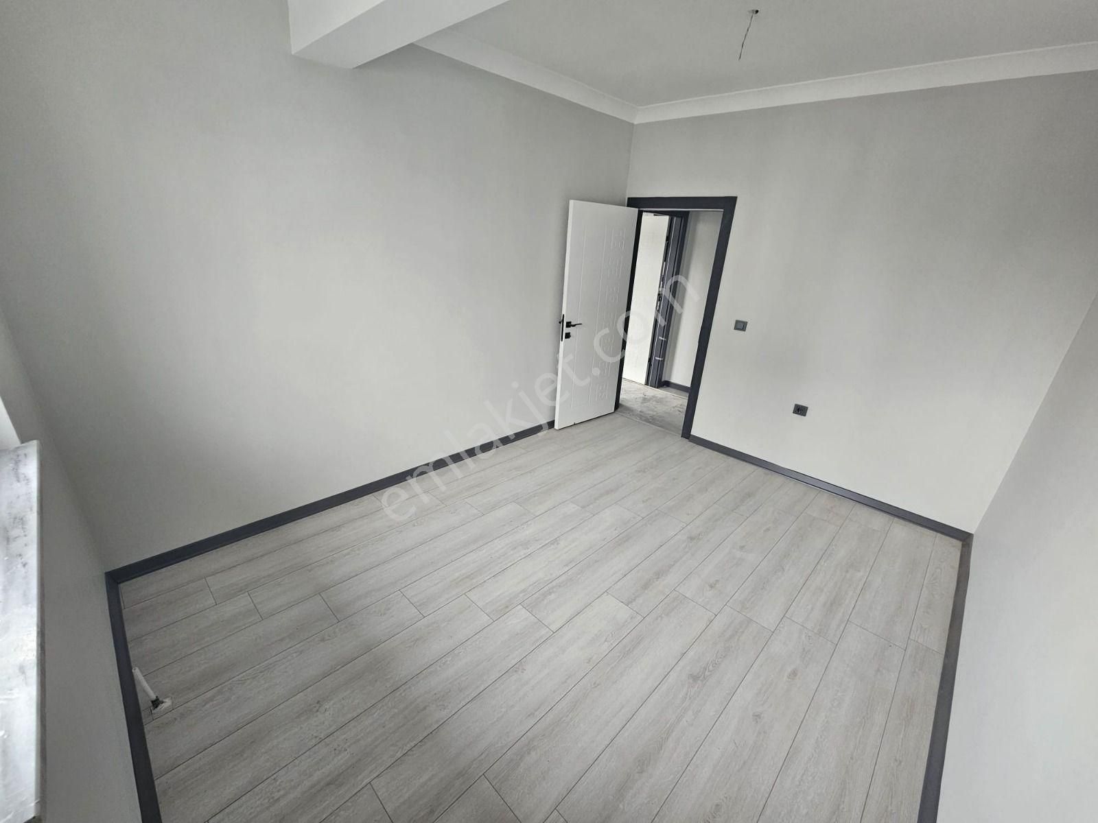 Sincan Yenikentte Satılık 2+1 Sıfır Daire Ara Katta Uygun Fiyat Daire - Görsel 22