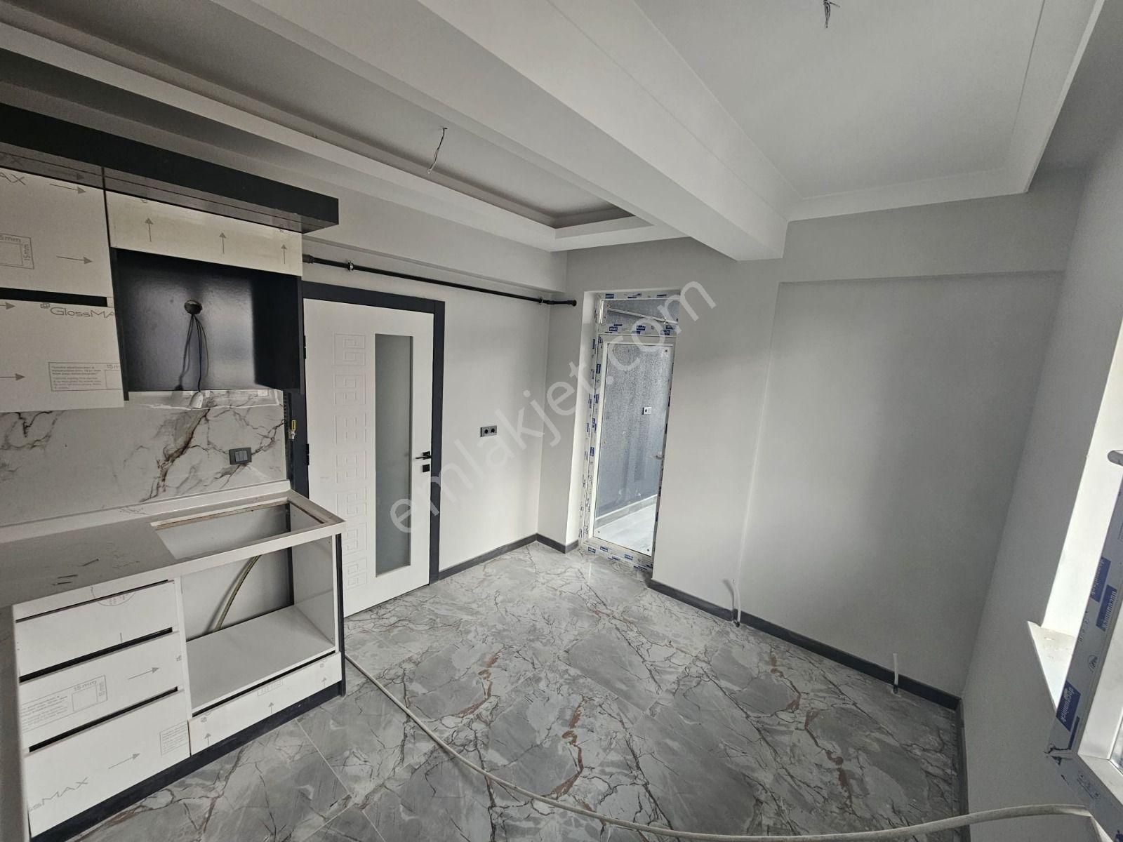 Sincan Yenikentte Satılık 2+1 Sıfır Daire Ara Katta Uygun Fiyat Daire - Görsel 4