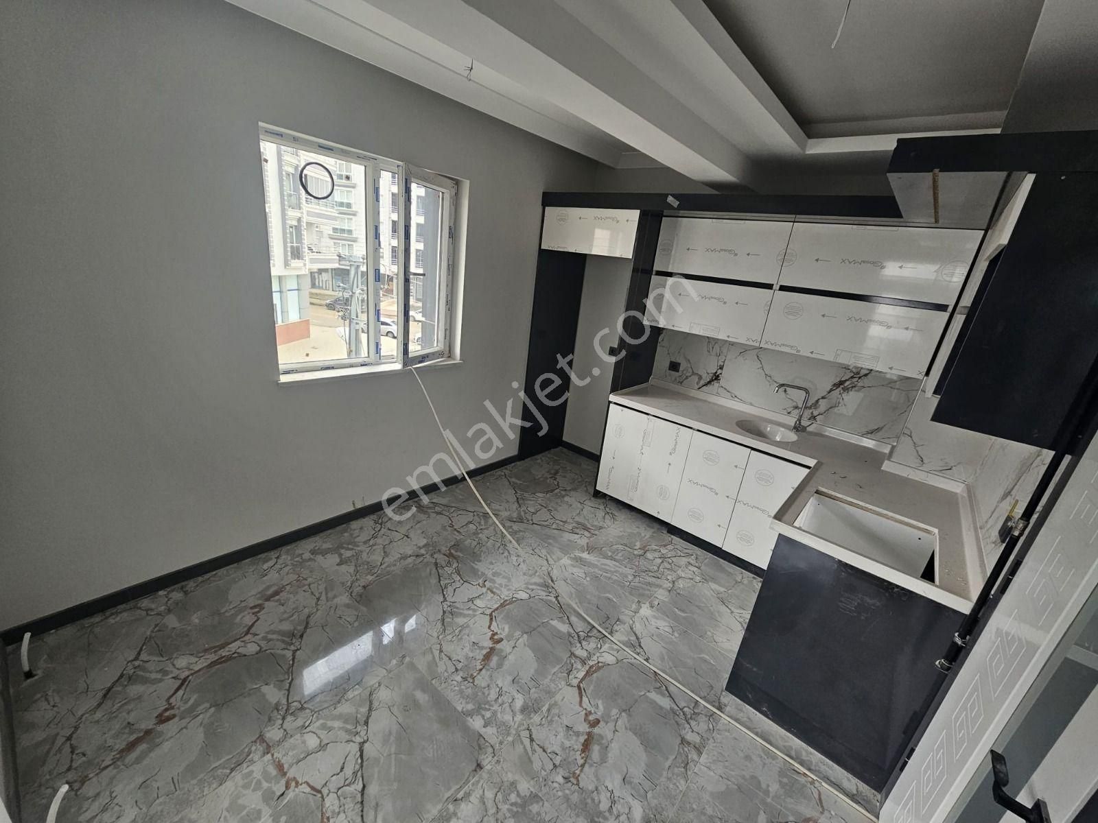 Sincan Yenikentte Satılık 2+1 Sıfır Daire Ara Katta Uygun Fiyat Daire - Görsel 3