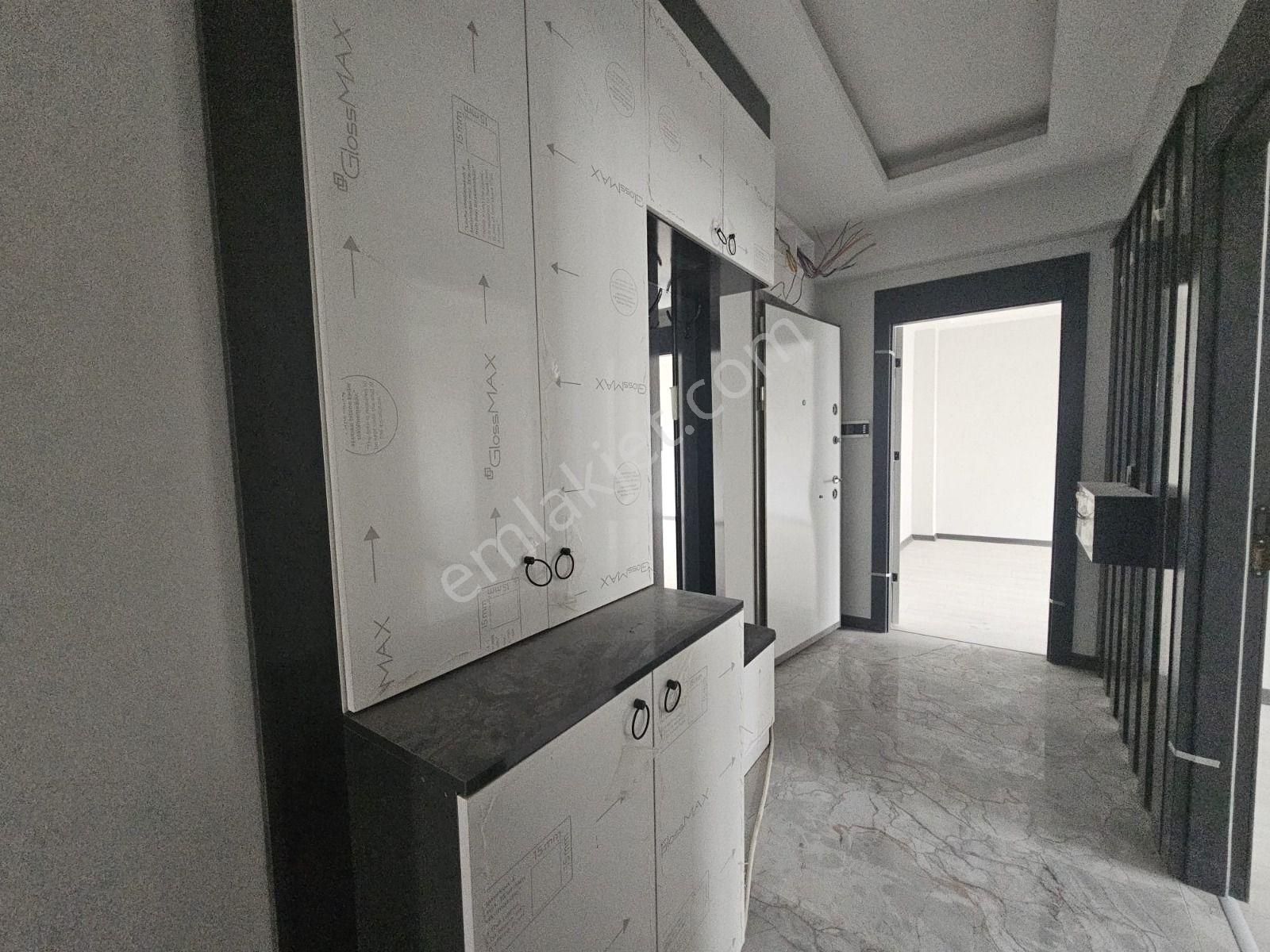 Sincan Yenikentte Satılık 2+1 Sıfır Daire Ara Katta Uygun Fiyat Daire - Görsel 9