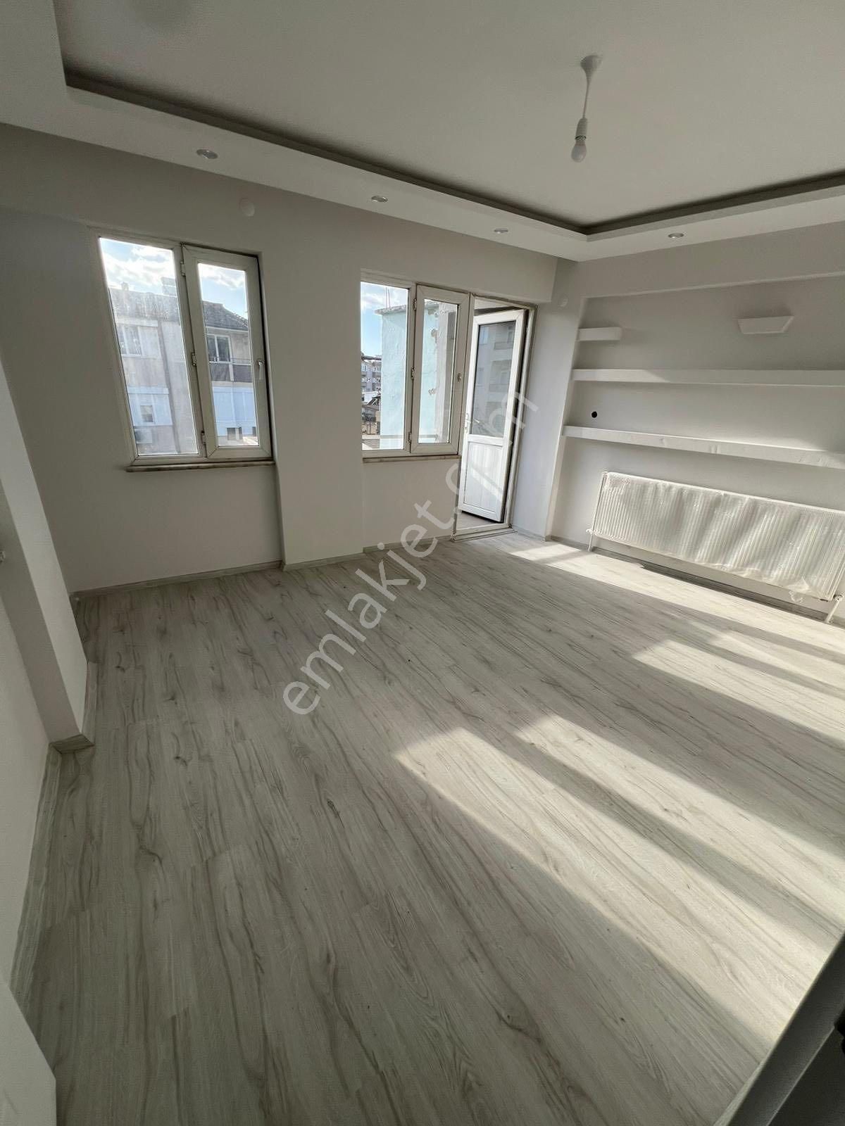 Aydın / Nazilli – Eski Devlet Hastanesi Mevkii Köşebaşı, Geniş Ve Aydınlık 3+1 Satılık Daire - Görsel 17