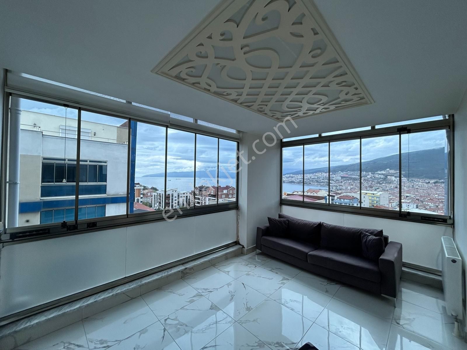 Gemlikte Deniz Manzaralı Satılık 5+1 Dubleks Daire - Görsel 15