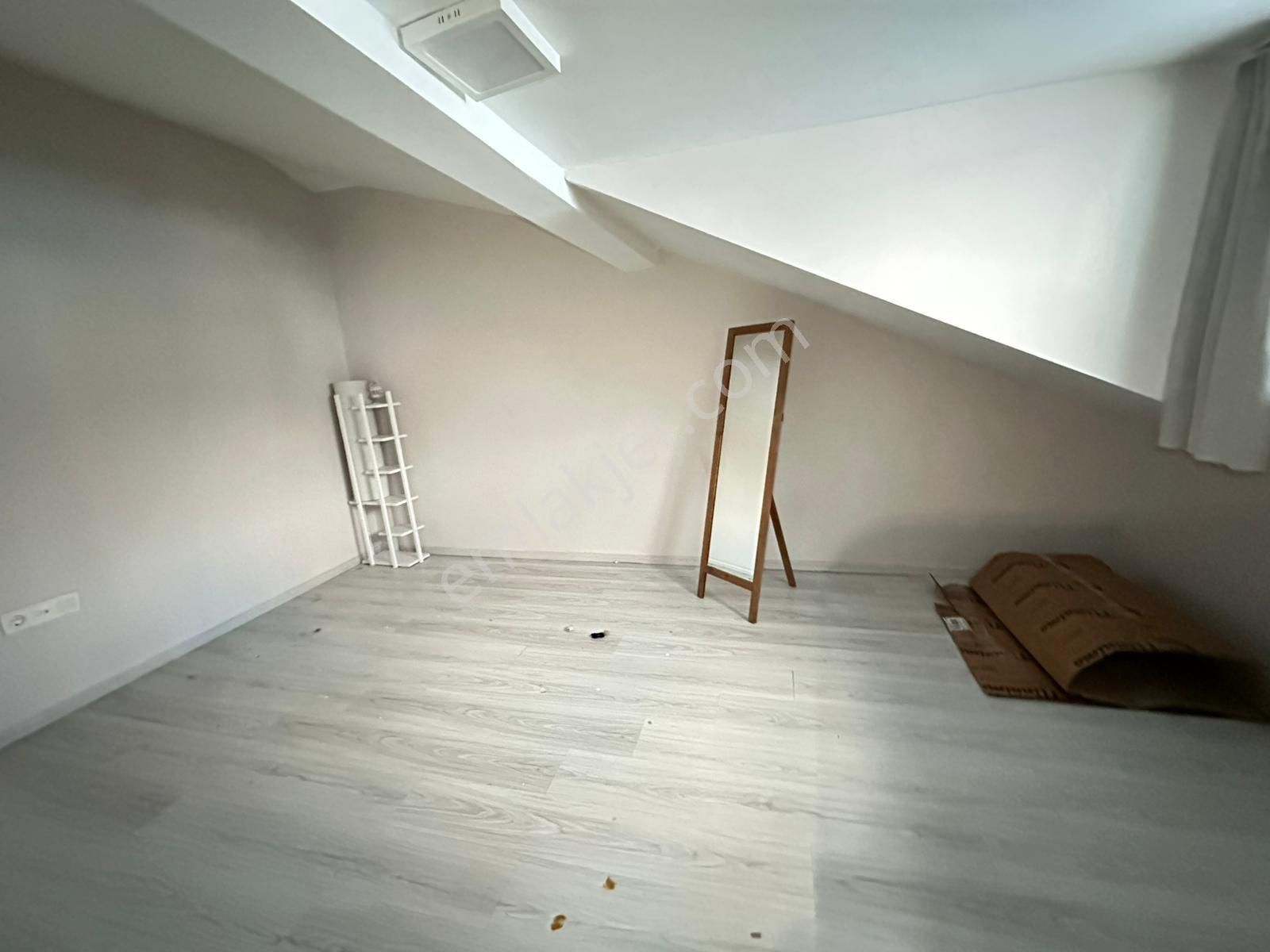 Tuncay'dan Yeni Binada Kiracılı 3+2 Dublex Daire - Görsel 10