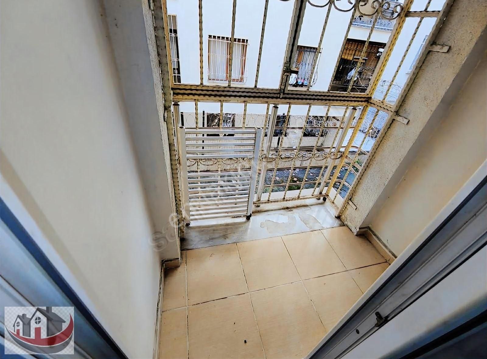 Güneyden Kot 1 Altında Daire Olan 2+1.70m2 Giriş Seviyesinde Dai - Görsel 22