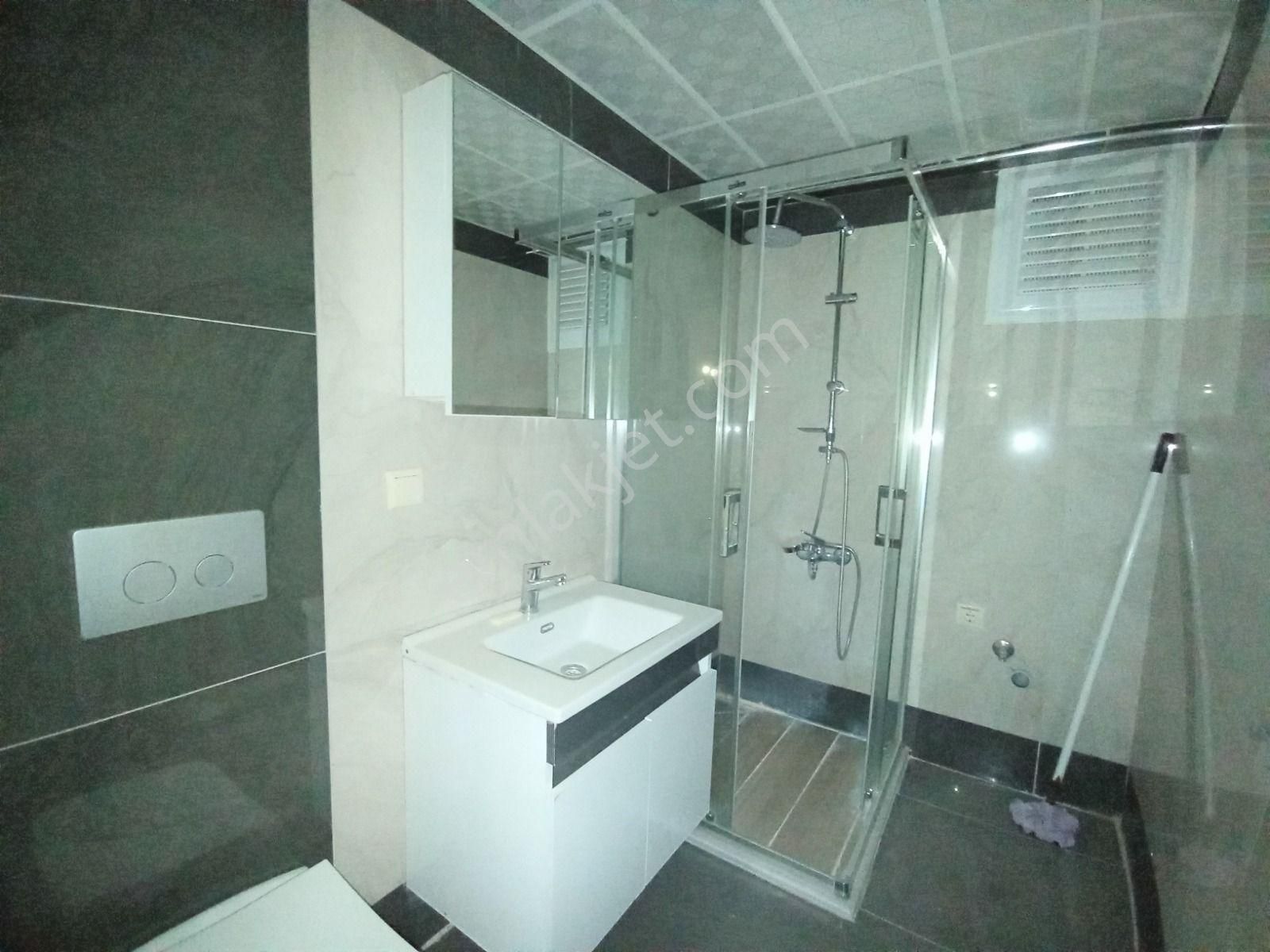 Çanakkale Merkez Esenler Satılık Geniş 1+1 Daire - Görsel 9